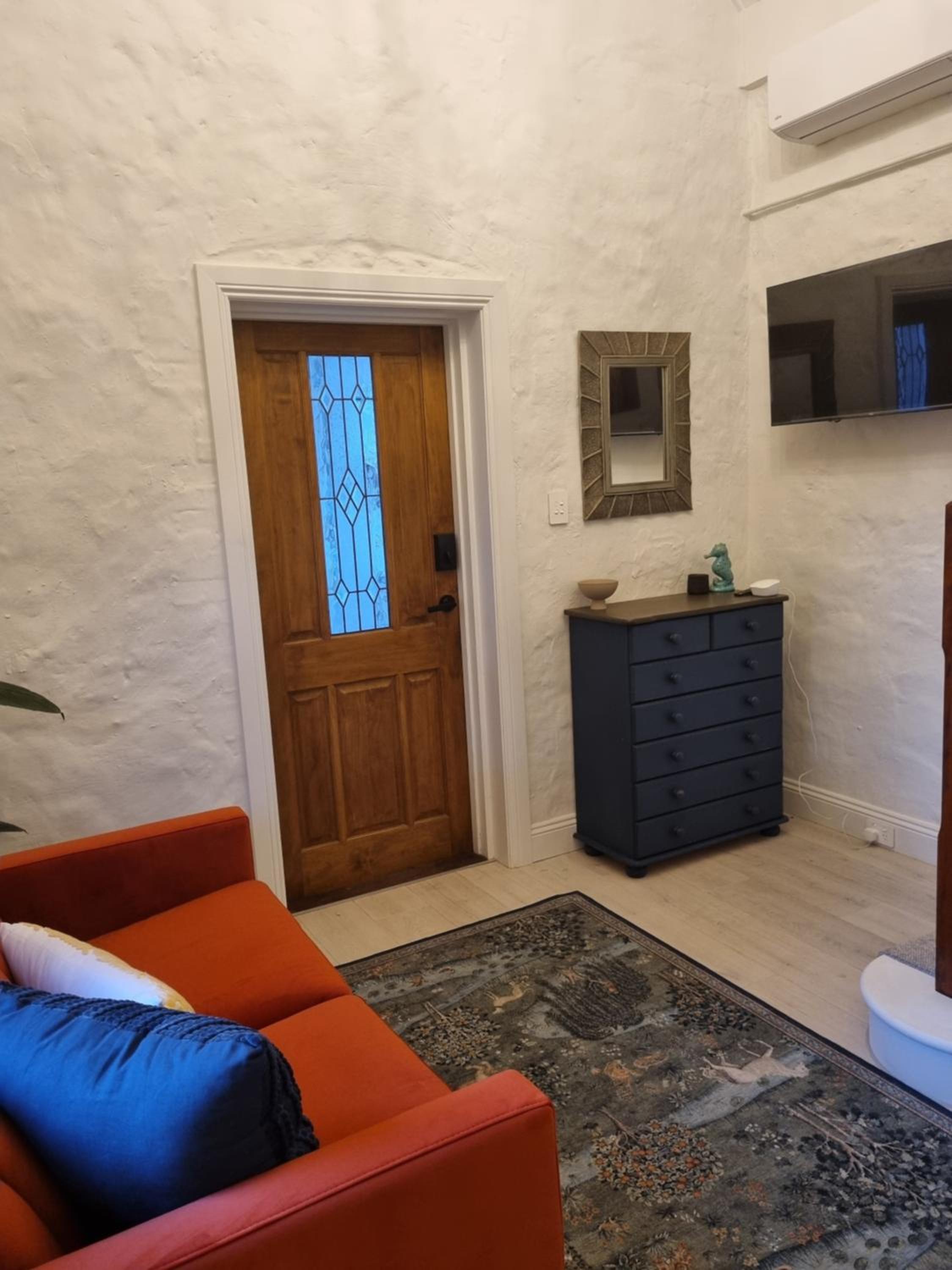 1860 Heritage Beachside Studio