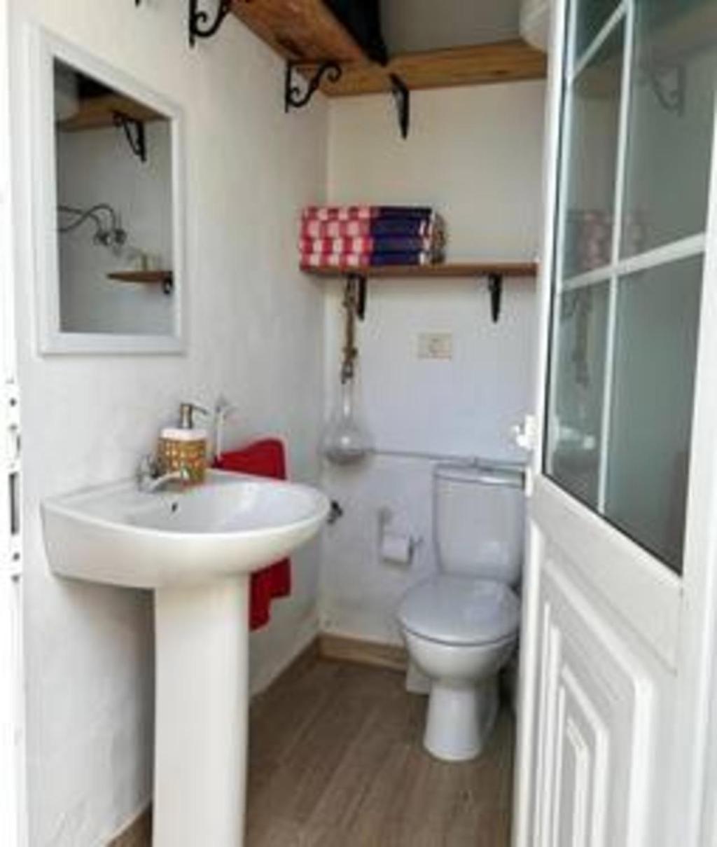 Maravilloso chalet con piscina.