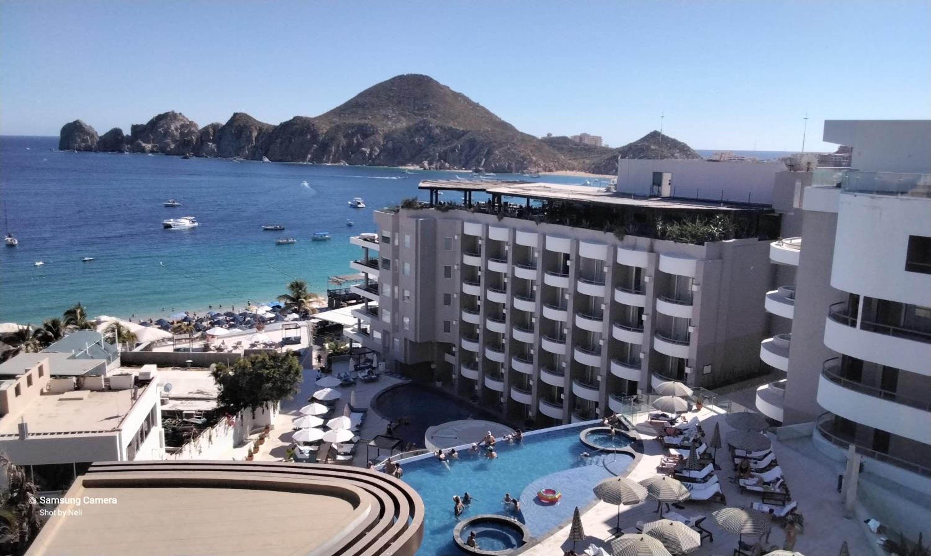 Cabo bay