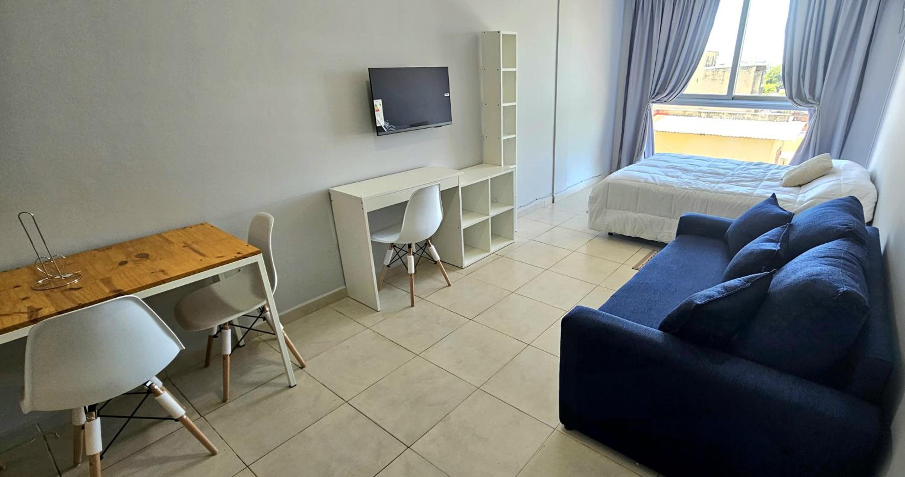Departamento en Corrientes, céntrico, con piscina, cochera, wifi