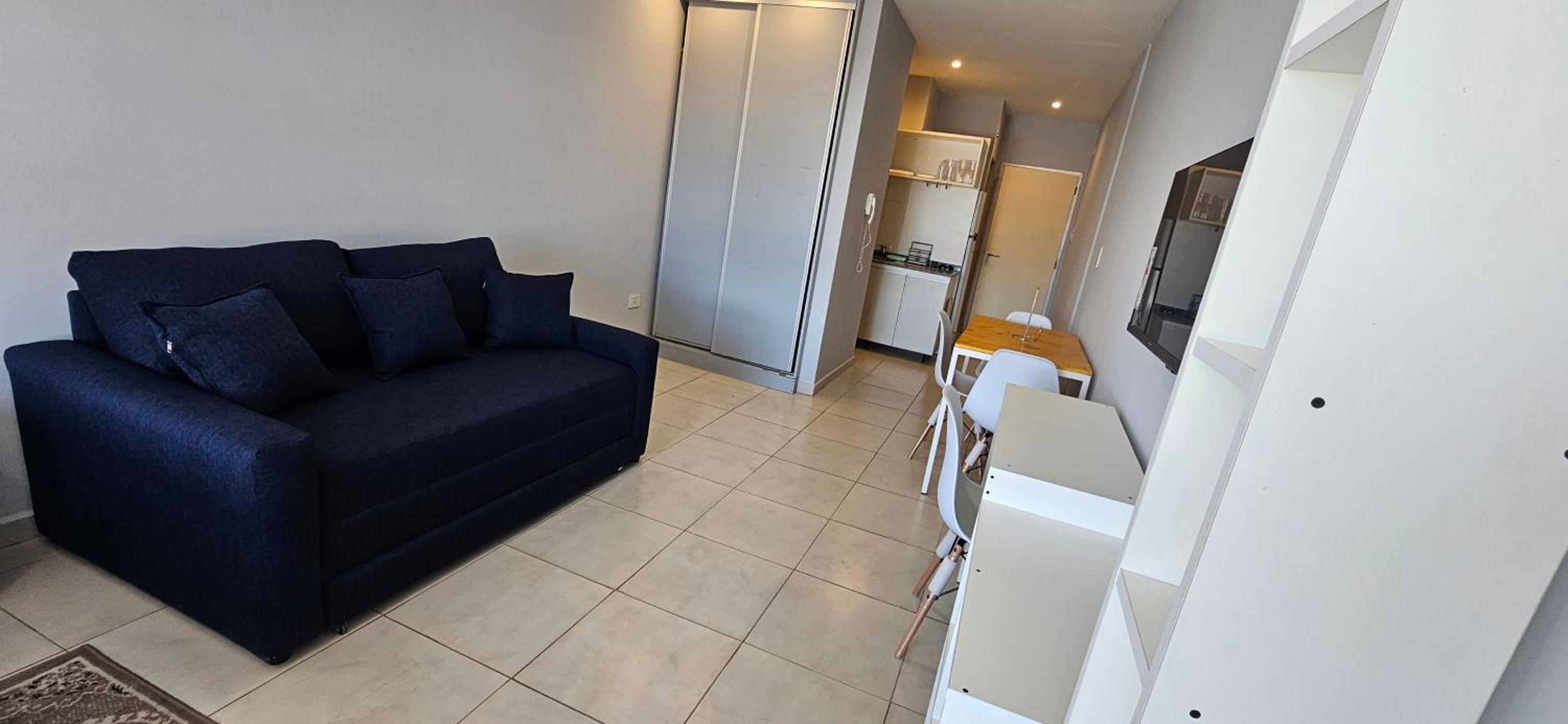 Departamento en Corrientes, céntrico, con piscina, cochera, wifi