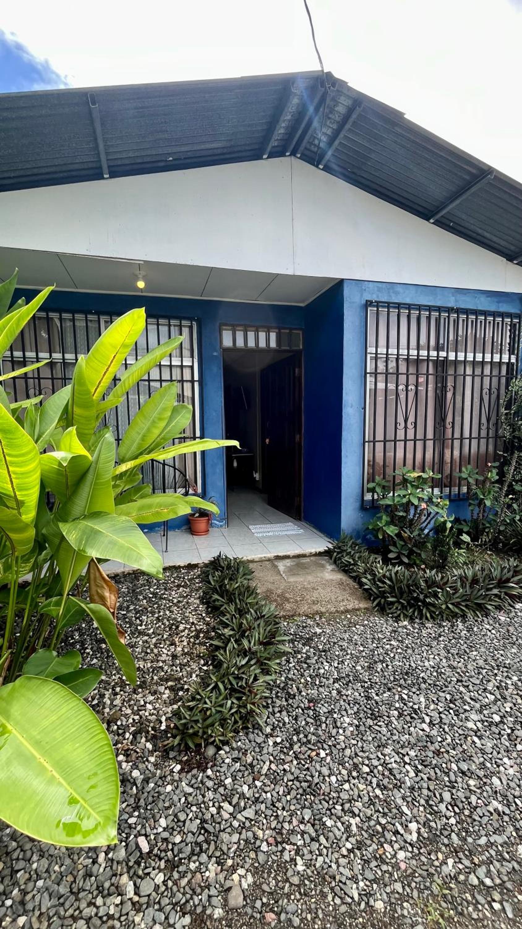 Hotel Blue House - Image 1