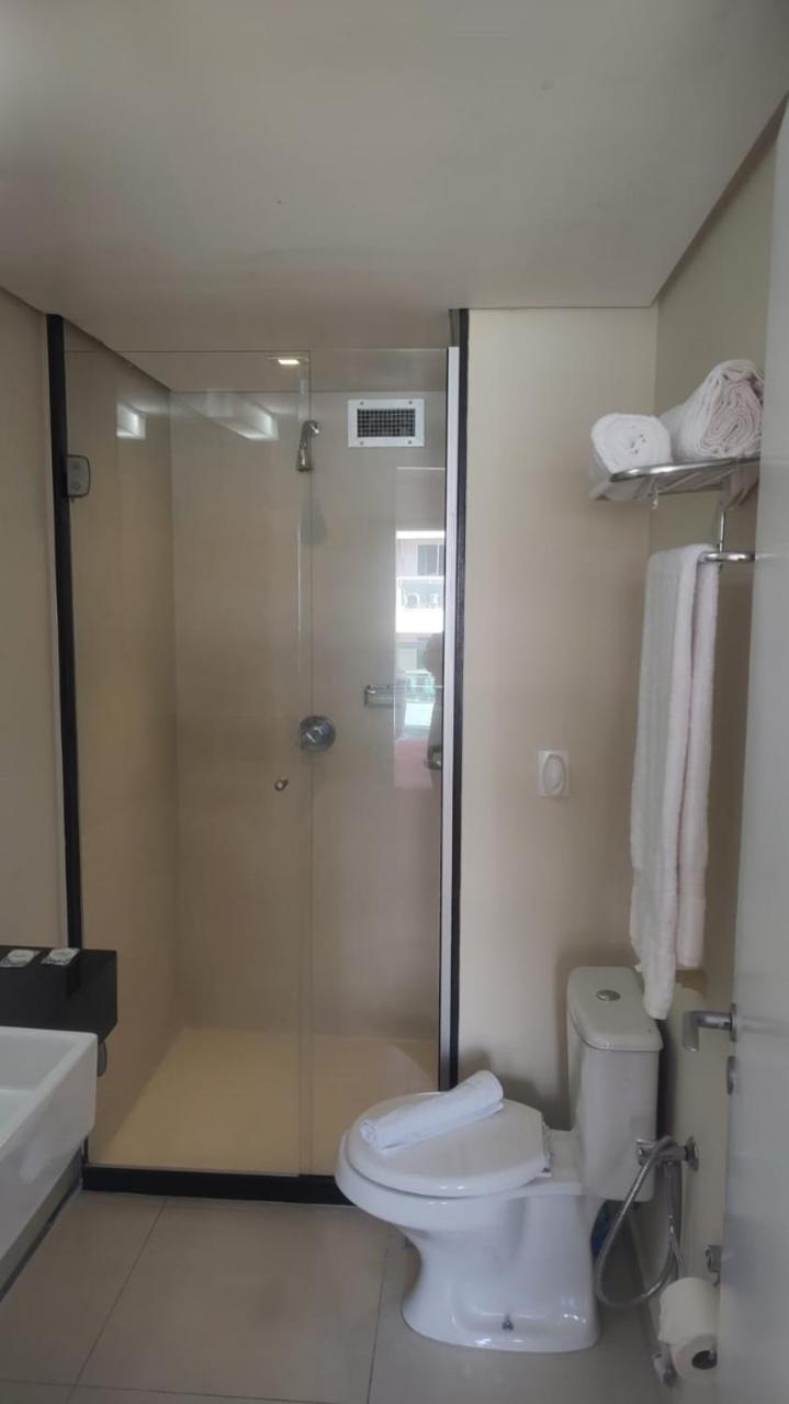 Studio pé na areia, vista, internet e ar