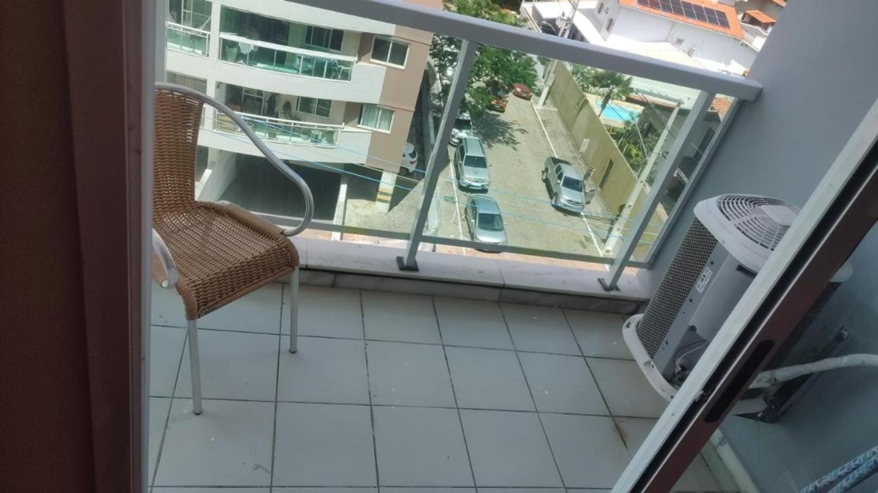 Studio pé na areia, vista, internet e ar