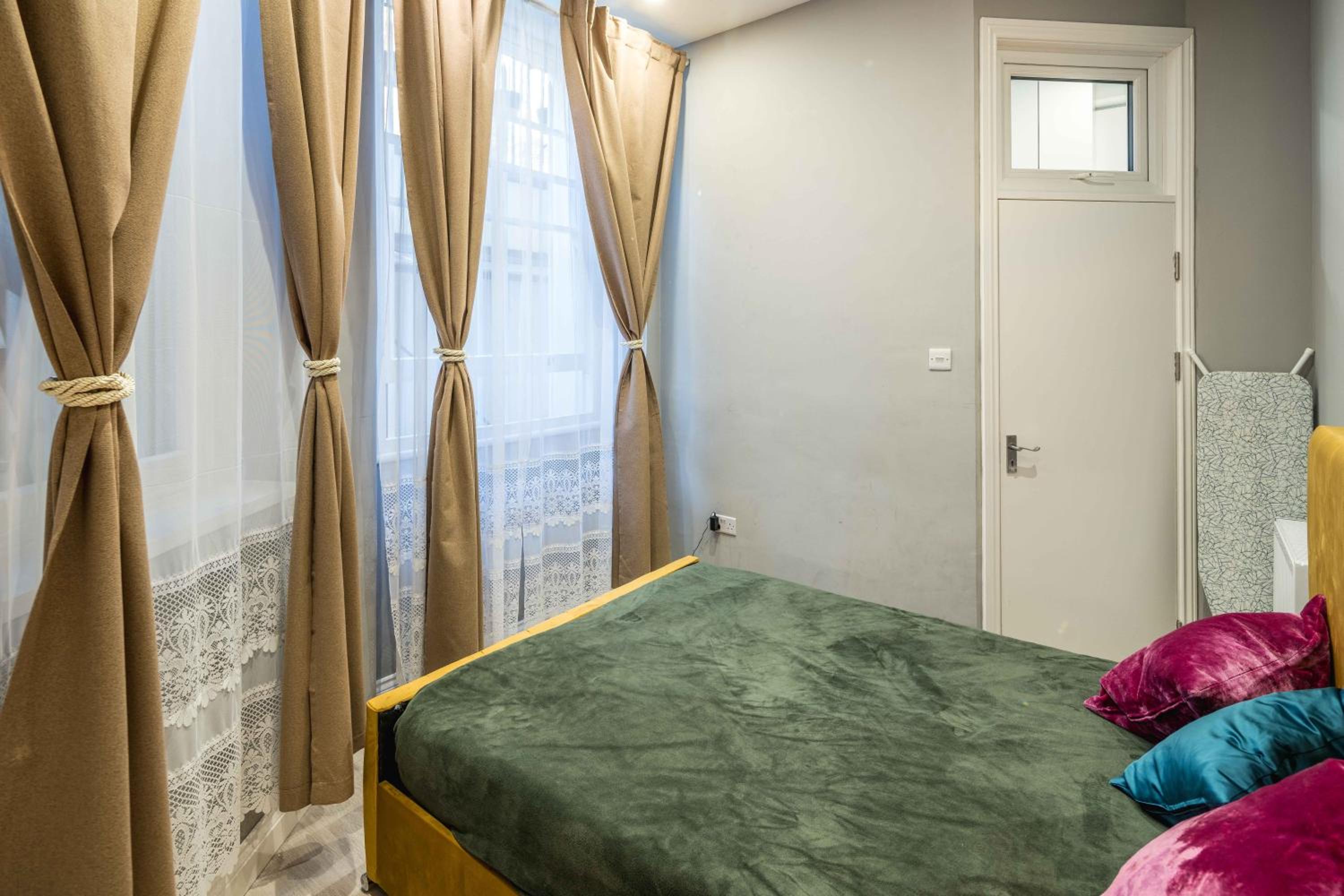 Museum Gate Apartment