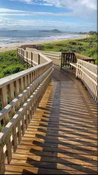 Apartamento pé na areia, proximo Beto Carreiro!