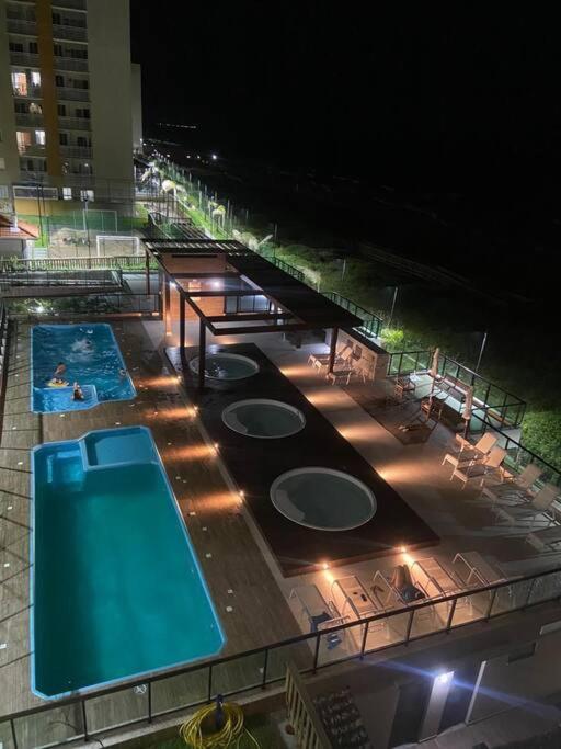 Apartamento pé na areia, proximo Beto Carreiro!
