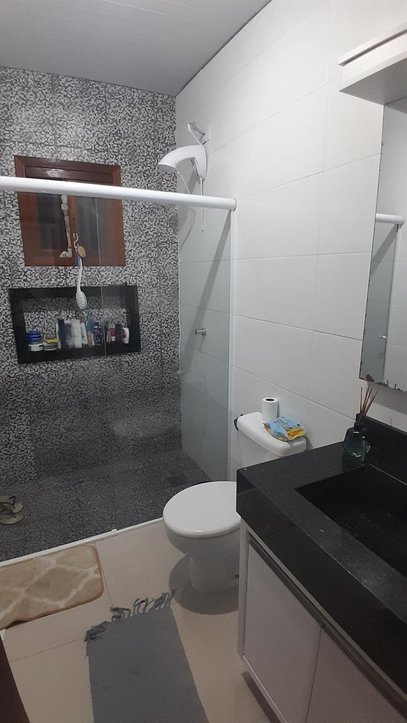 Casa aconchegante próximo a praia, 2 dormitórios