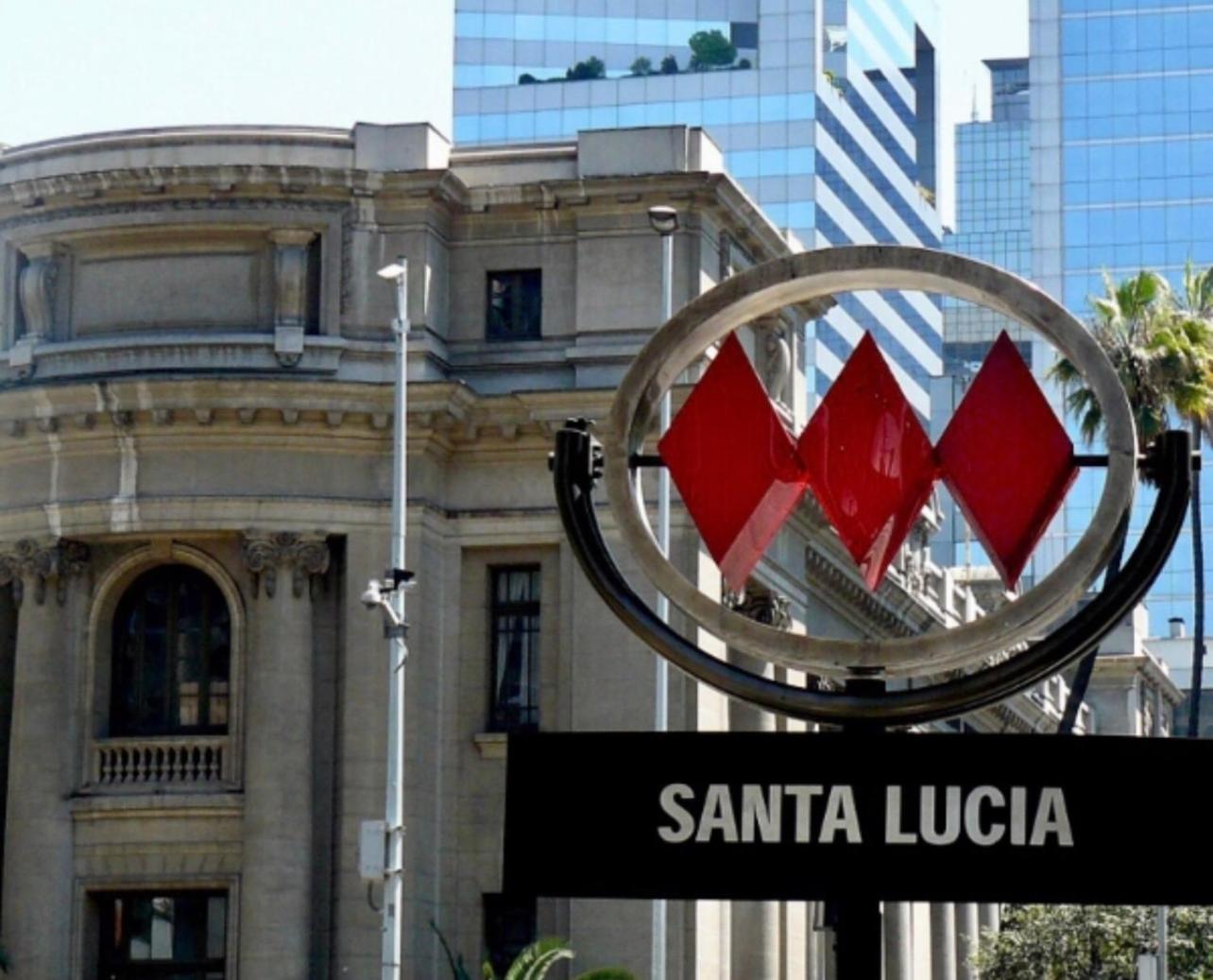 A9 Clínica Católica Metro Santa Lucía