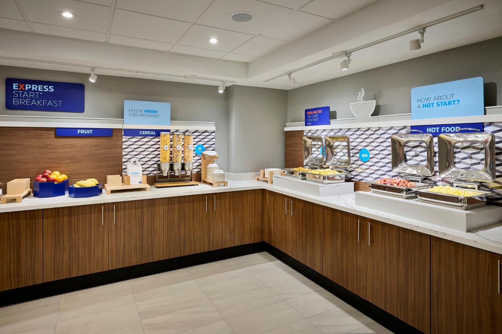 Kitchener Vacations - Holiday Inn Express  Suites Kitchener Southeast, an IHG Hotel - Property Image 43