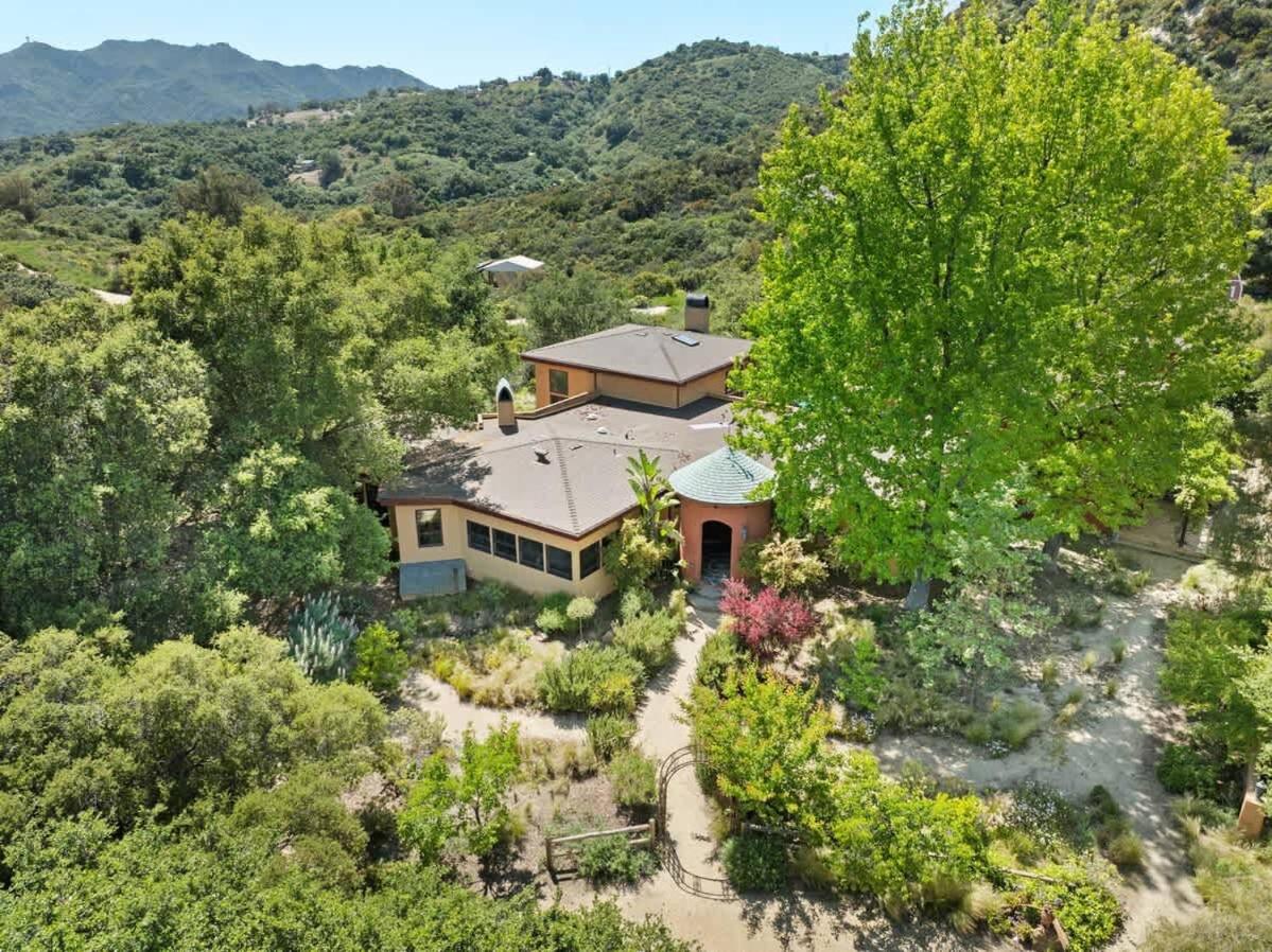 Topanga Ranch Villa - Property Image 41