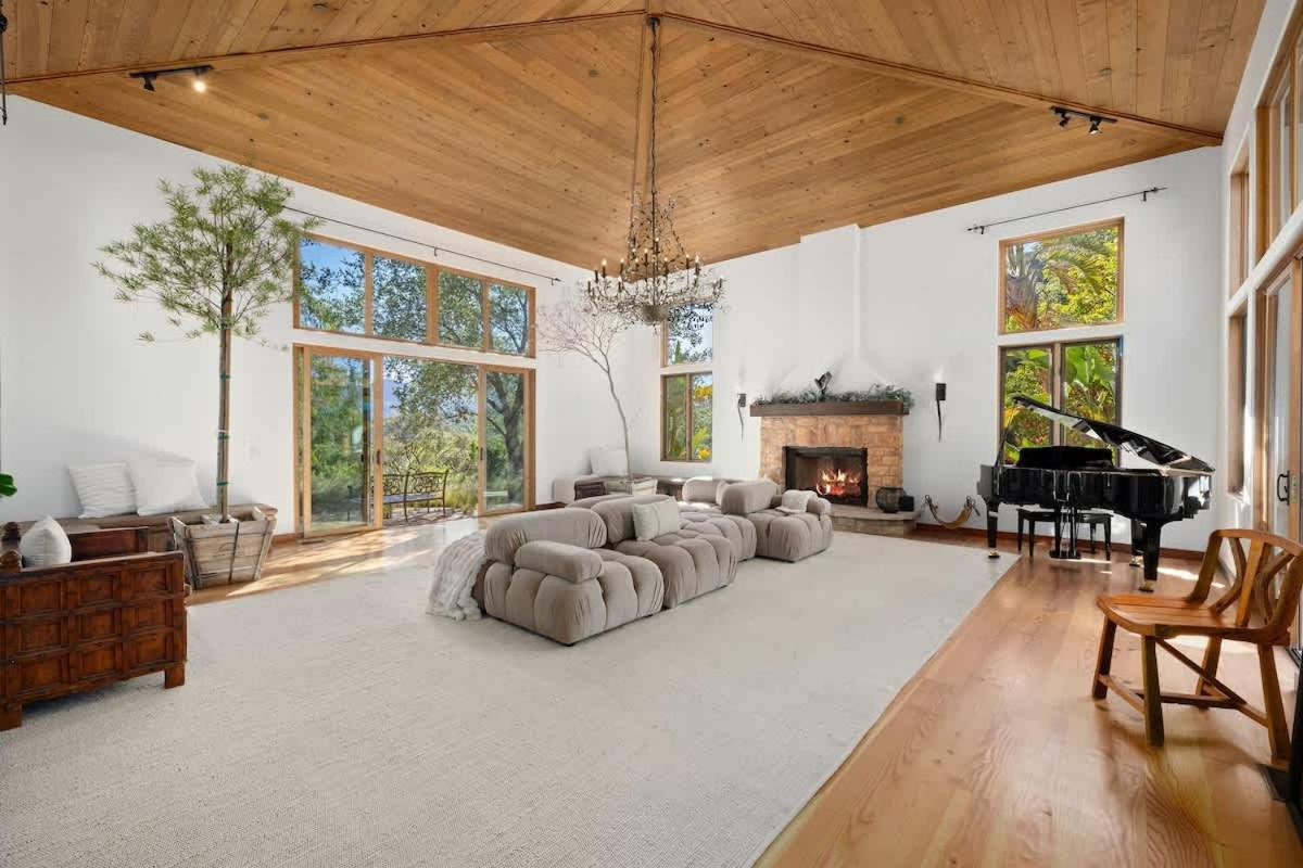 Topanga Ranch Villa - Property Image 42