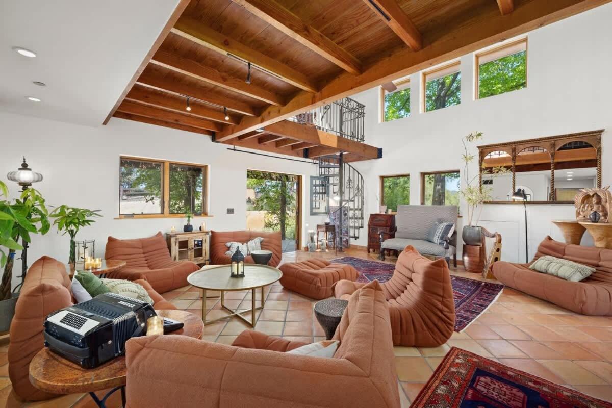 Topanga Ranch Villa - Property Image 50