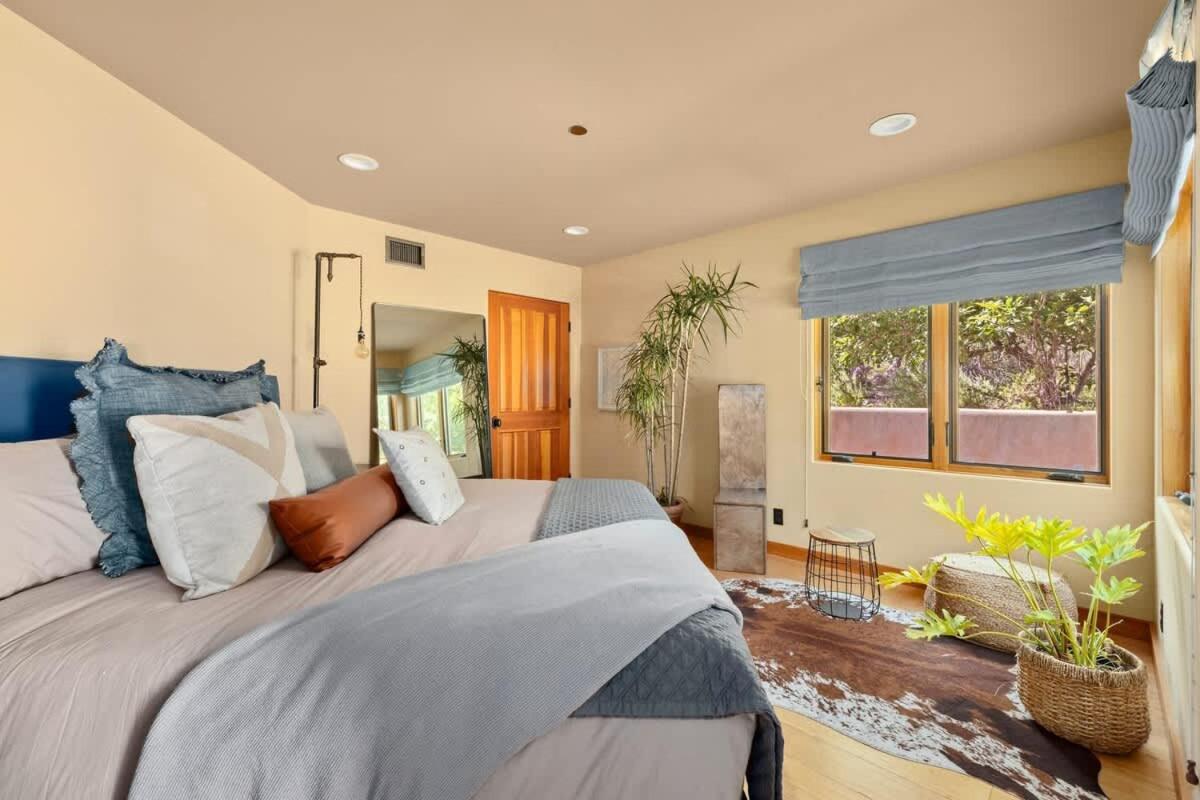 Topanga Ranch Villa - Property Image 5