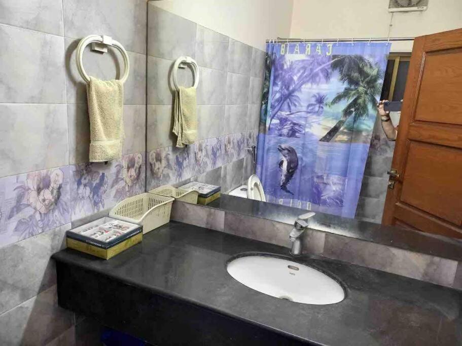 Lovely 3 bedroom house with a private terrace view 4