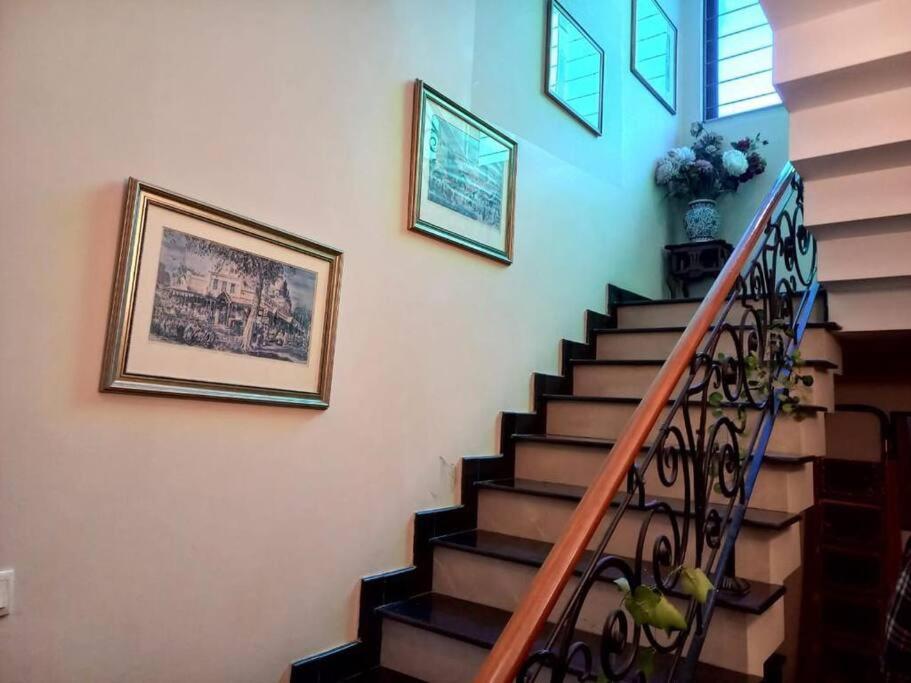 Lovely 3 bedroom house with a private terrace view 5