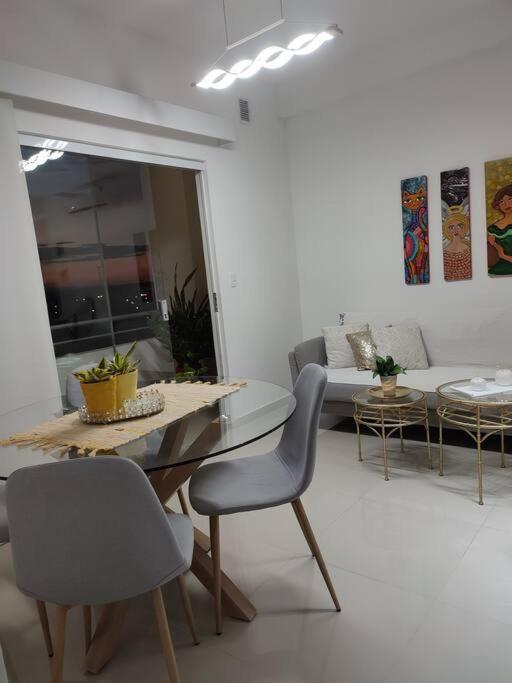 Bonito apartamento barrio residencial