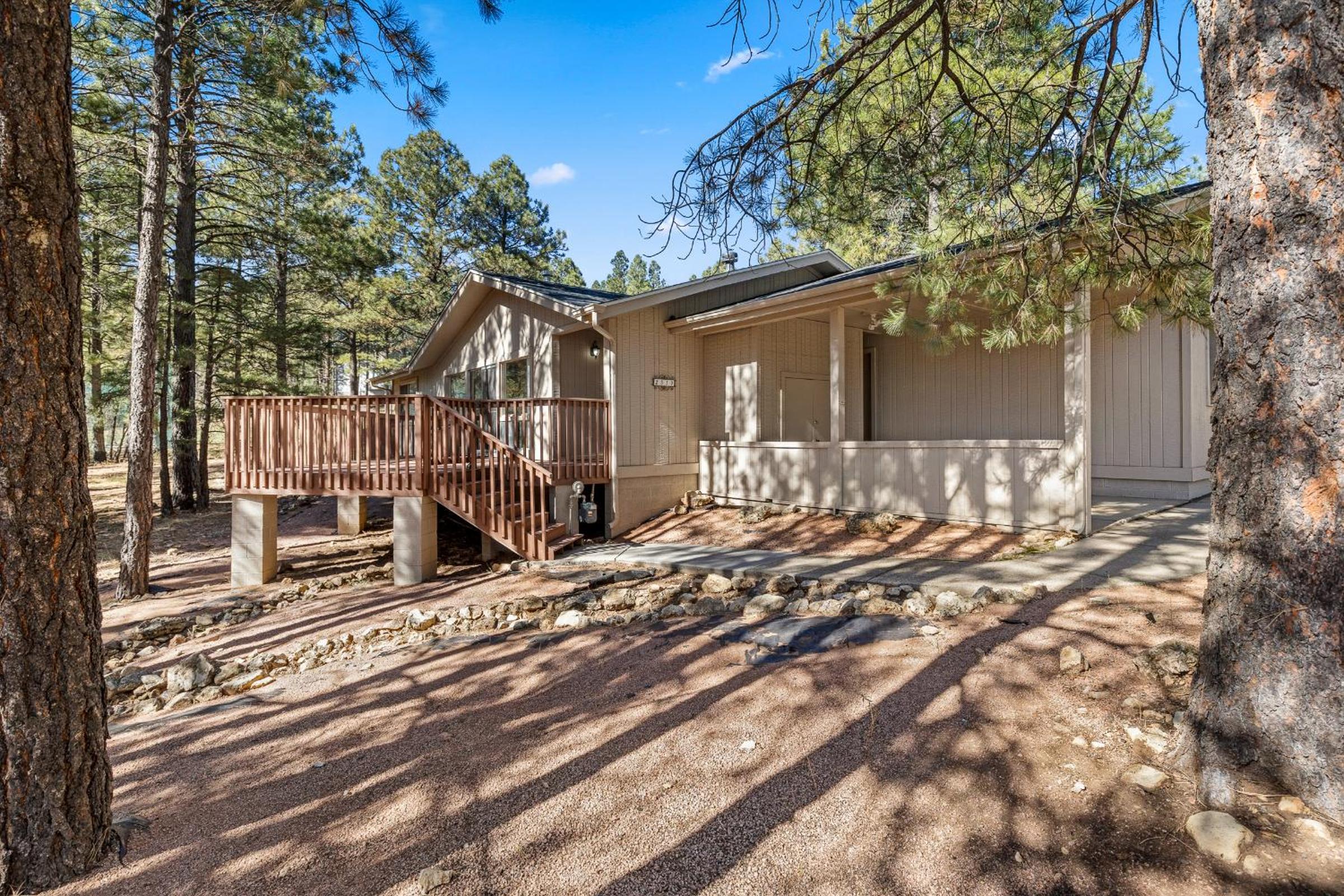 Charming 3BD Continental Country Club Retreat in Flagstaff view 3