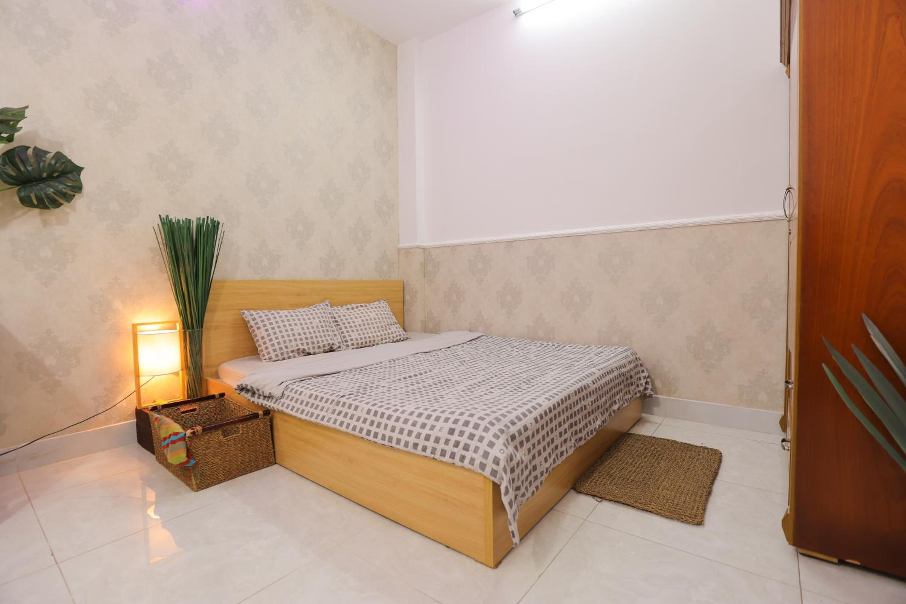 Cozy studio in Phu Nhuan District near District 1