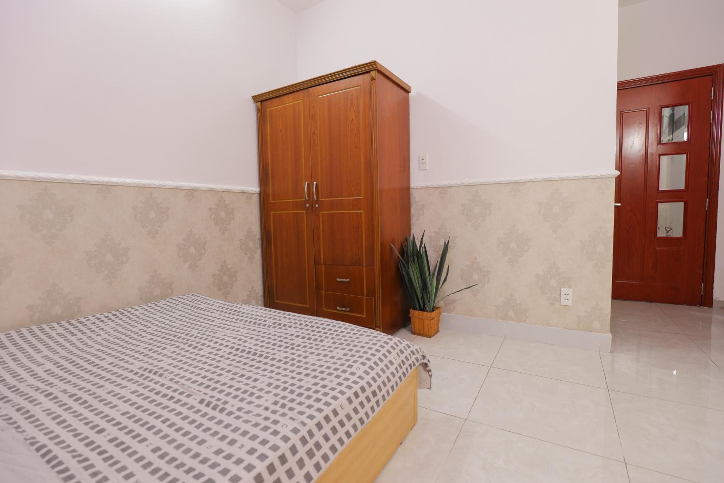 Cozy studio in Phu Nhuan District near District 1