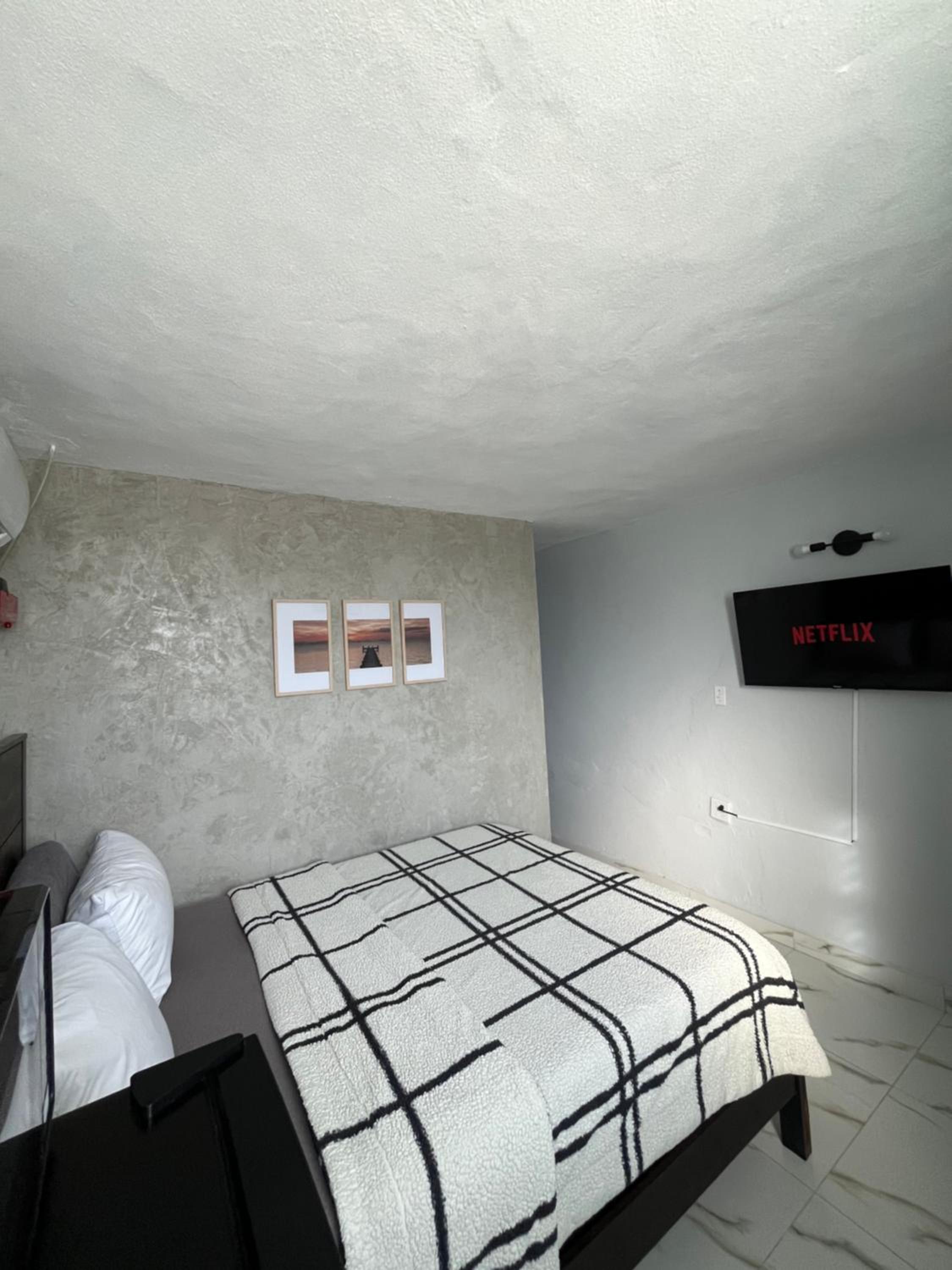 Molinos House 3 view 2