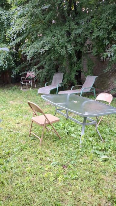 Multiple Fair Price Great Amenities Rooms