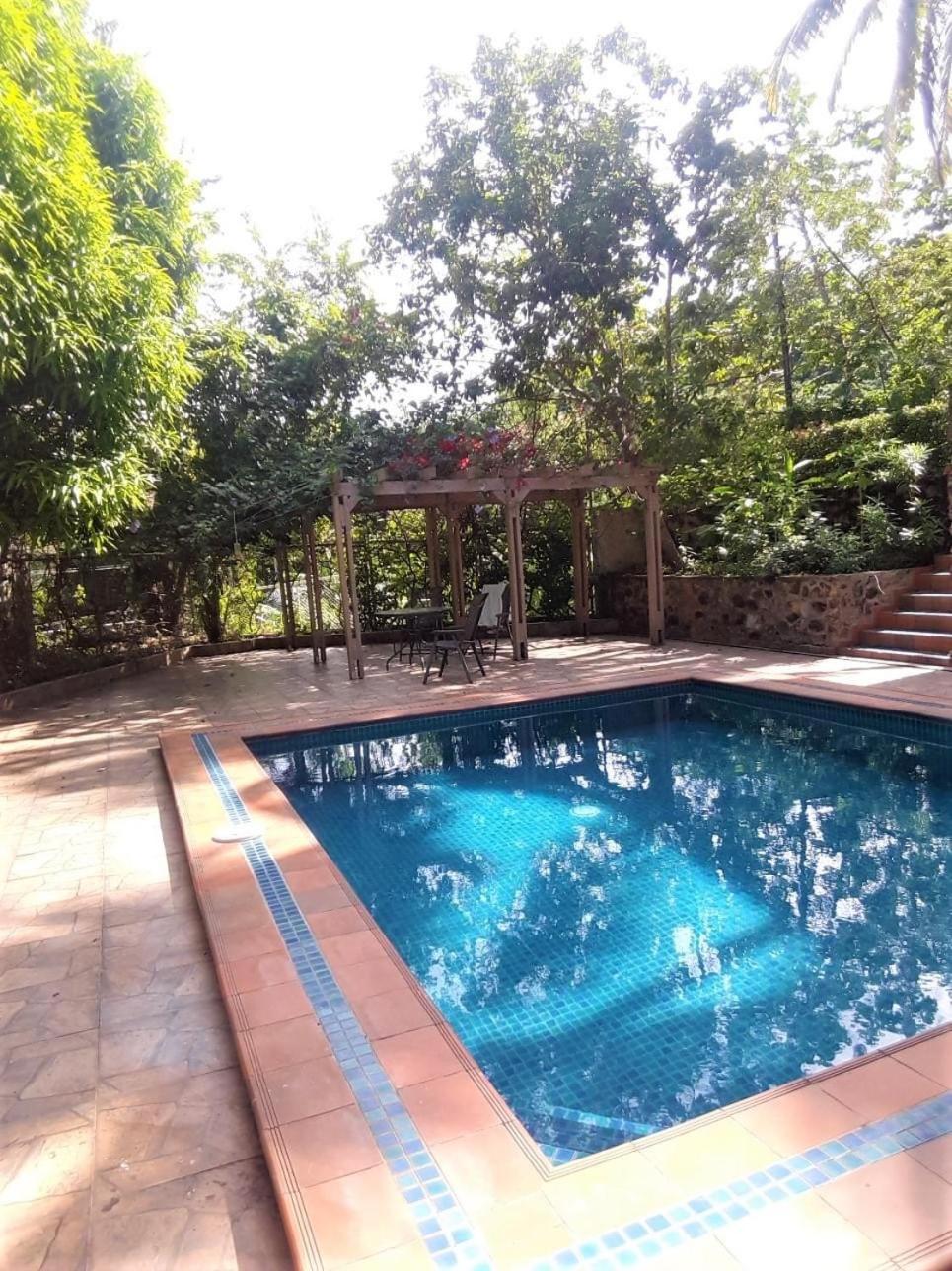 Casa Taboga Lodge view 2