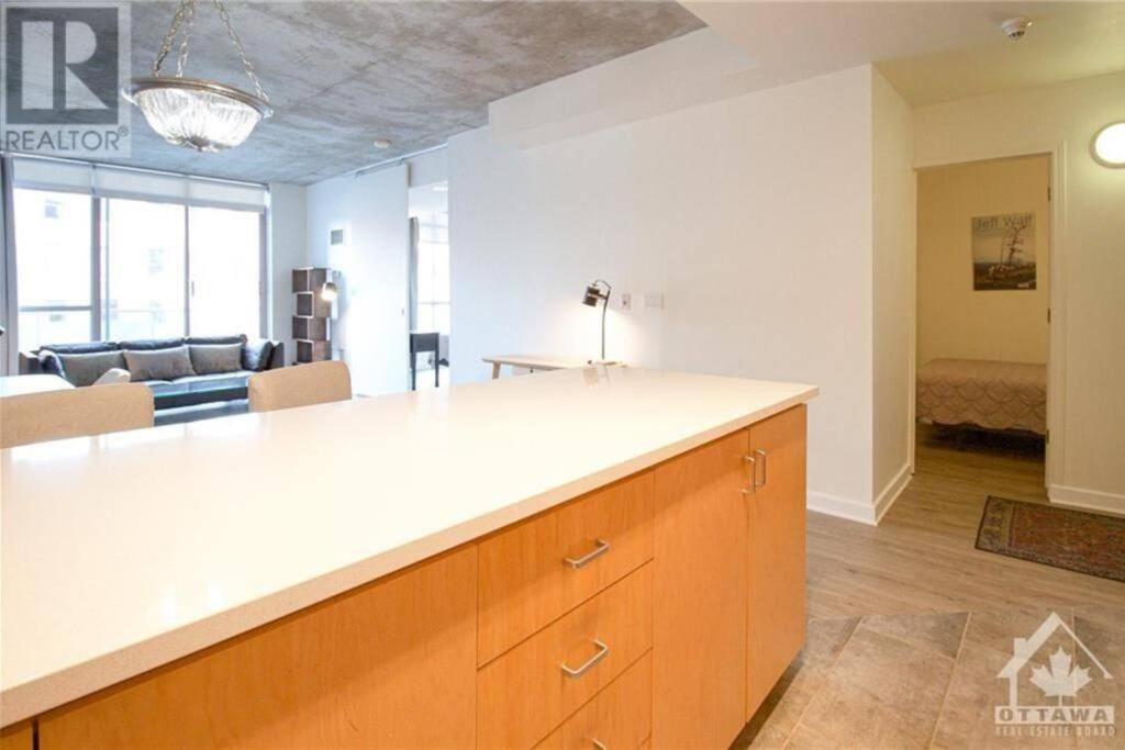 2 Bedroom Downtown Ottawa Condo