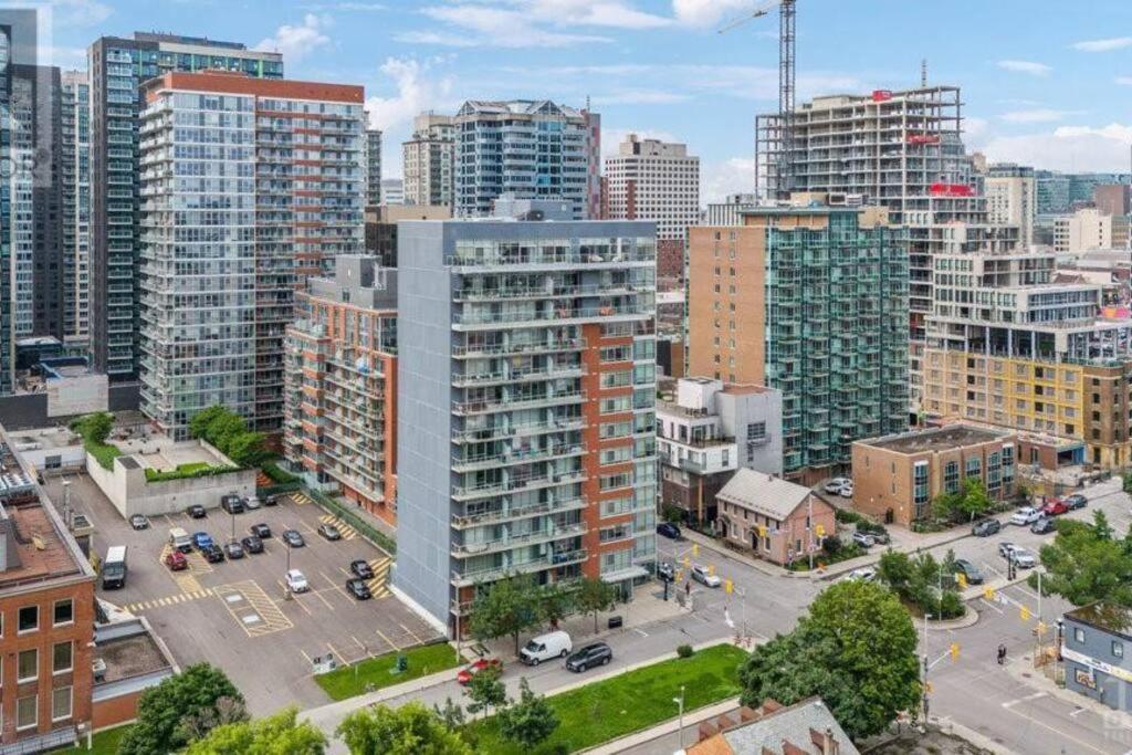 2 Bedroom Downtown Ottawa Condo