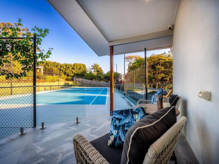 Luxurious 4-BR Mansion with Tennis Court and Pool!
