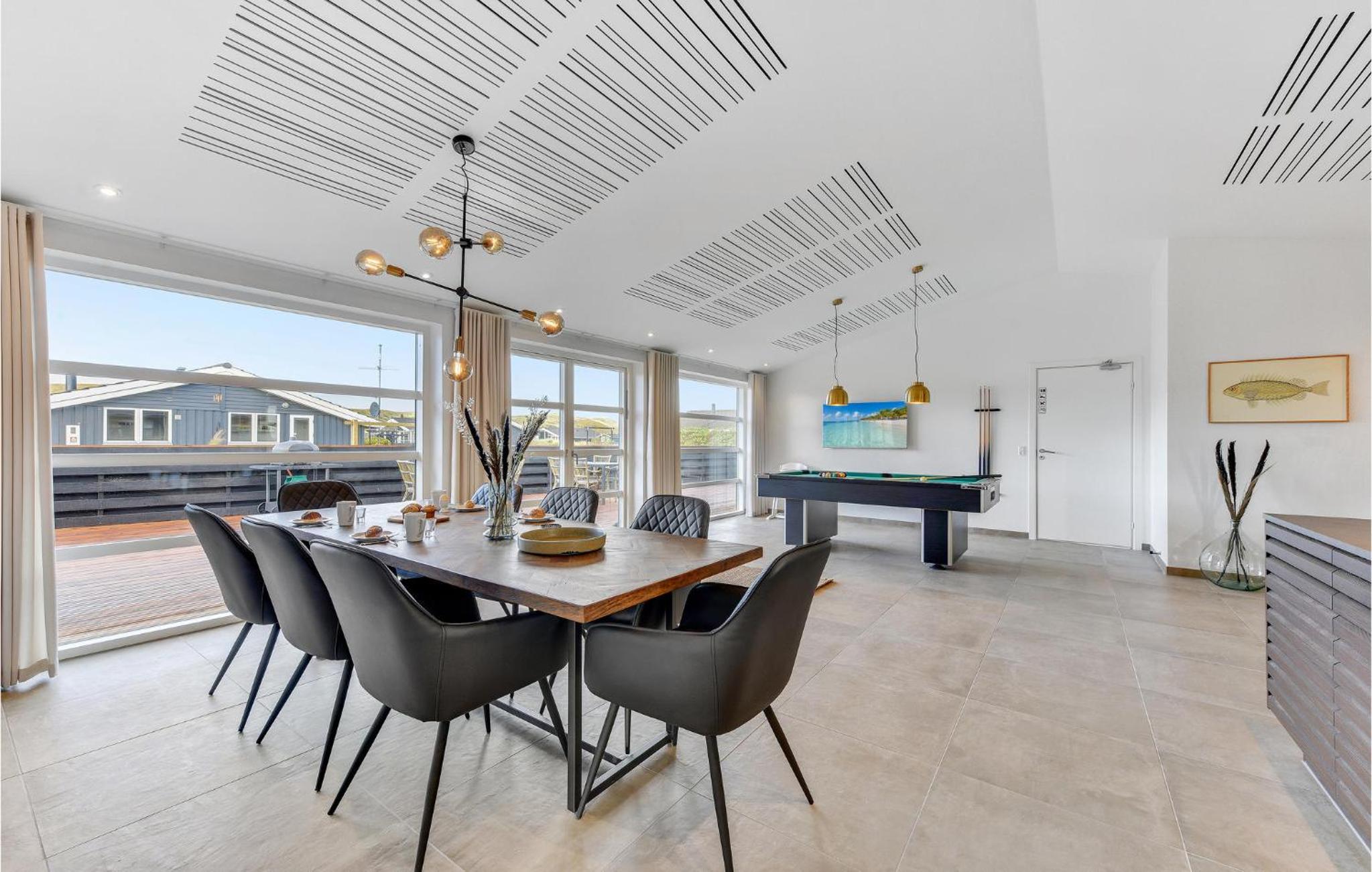 Cozy Home In Hvide Sande With Sauna