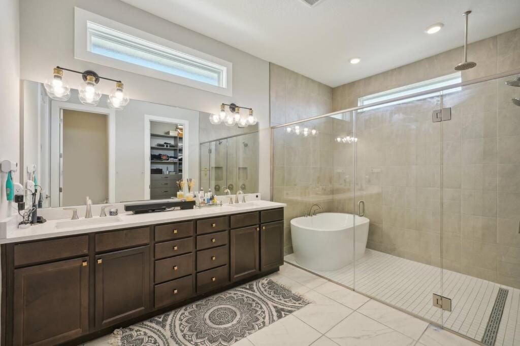 Luxury Home with Pool and EV - Property Image 6