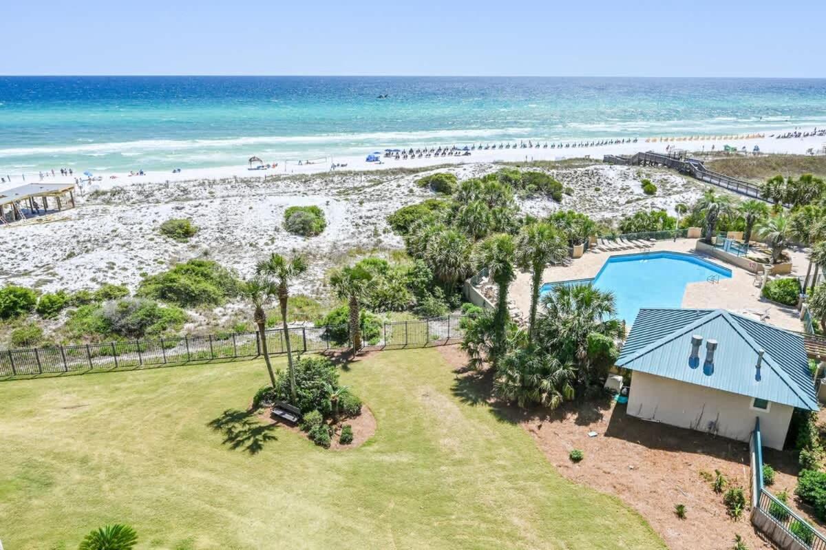 7th Heaven in Sandestin with Private Beach Access view 4