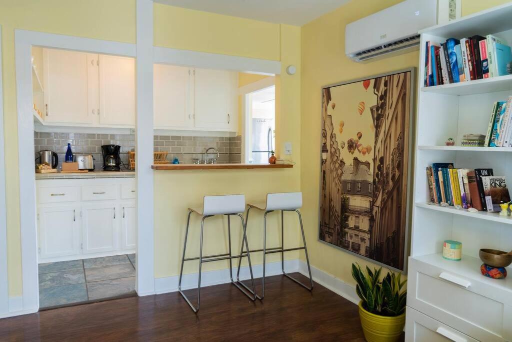 Close to Beaches & Night Life - Maison D'oiseaux view 3