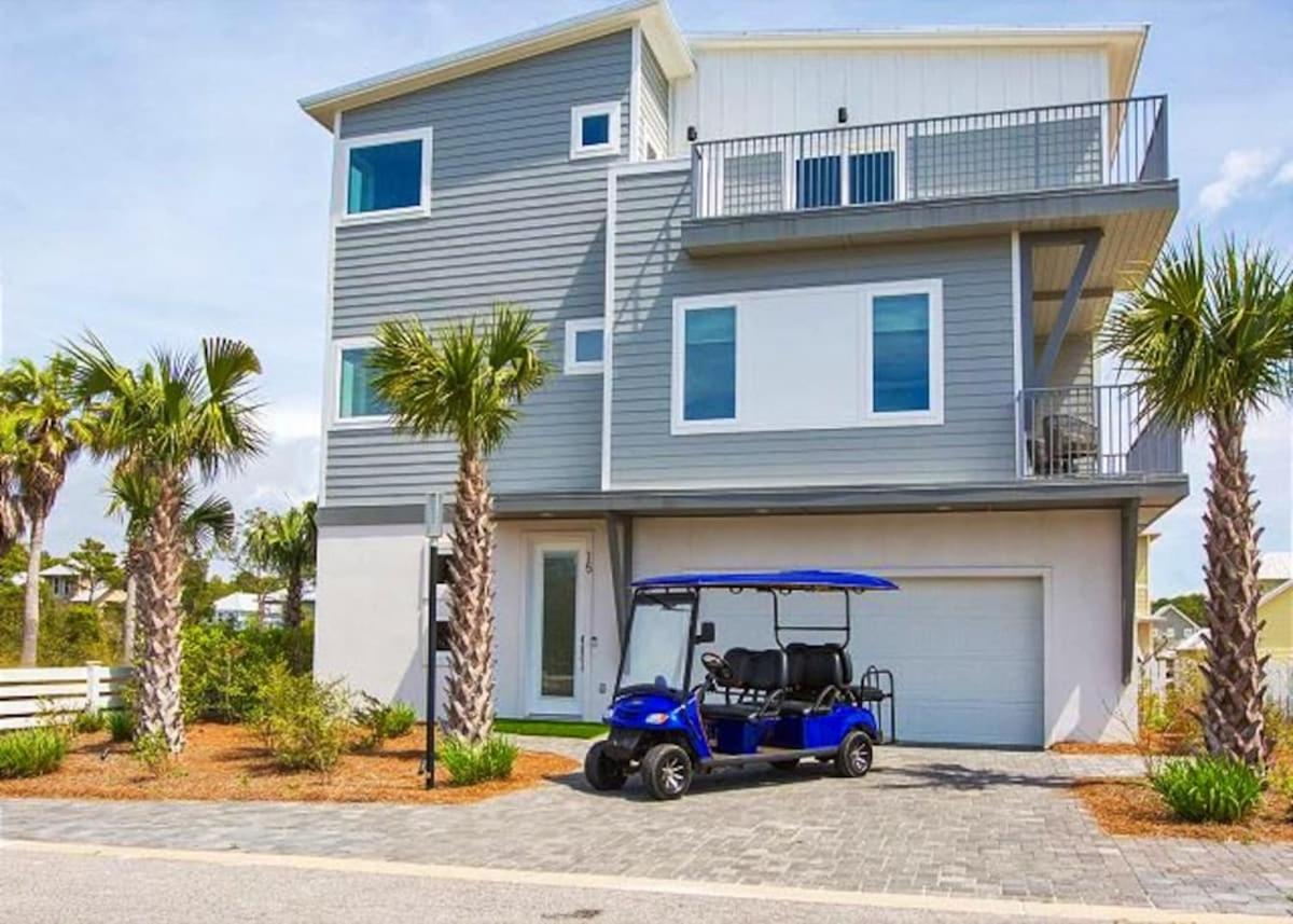 Bella Vita in Lovely Beach Community with 4 Bikes & 6 Seat Golf Cart view 2