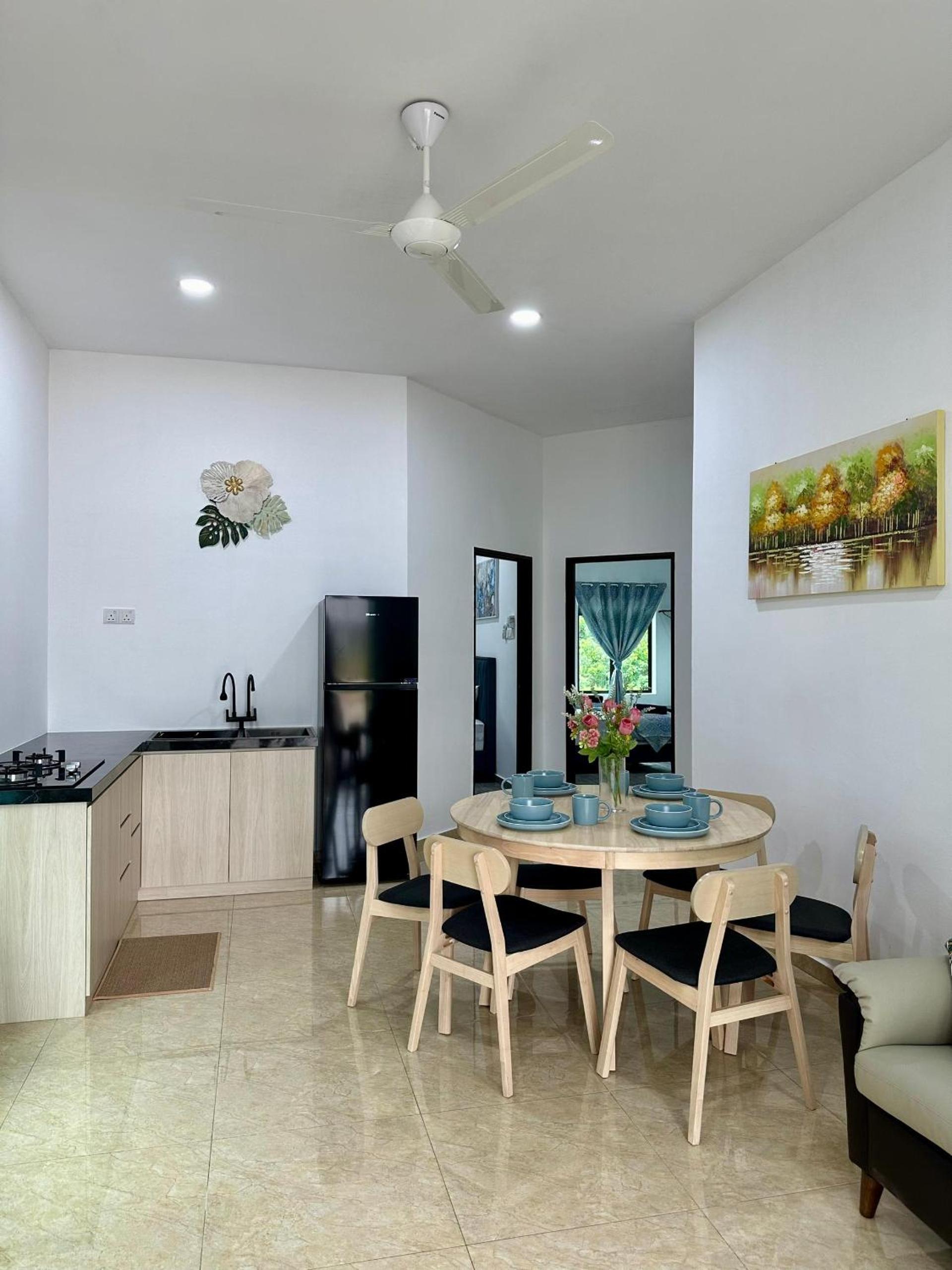 Ocean Cottage 3, Radiant Teluk Sari