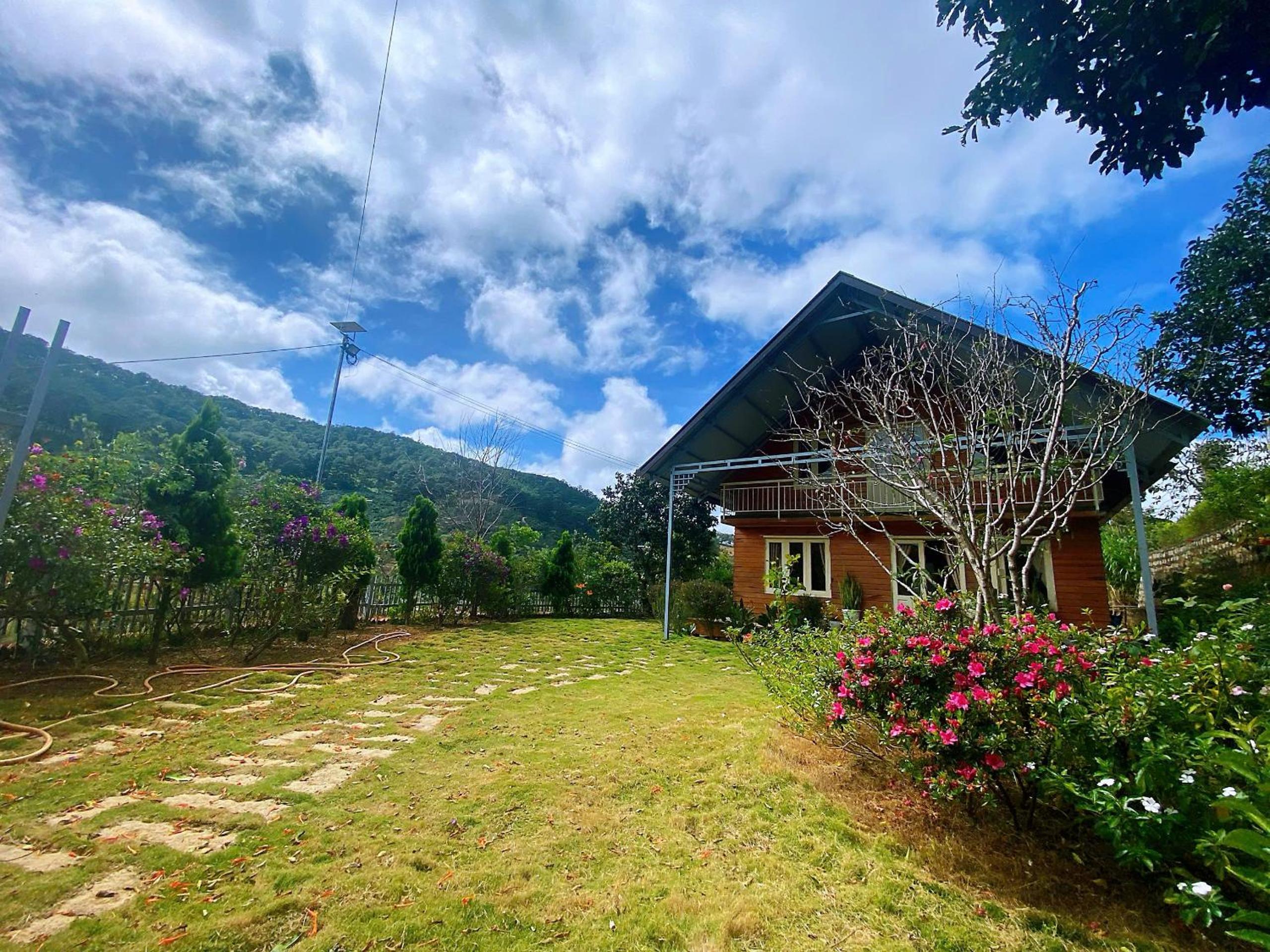Homestay Nhà Xinh view 3