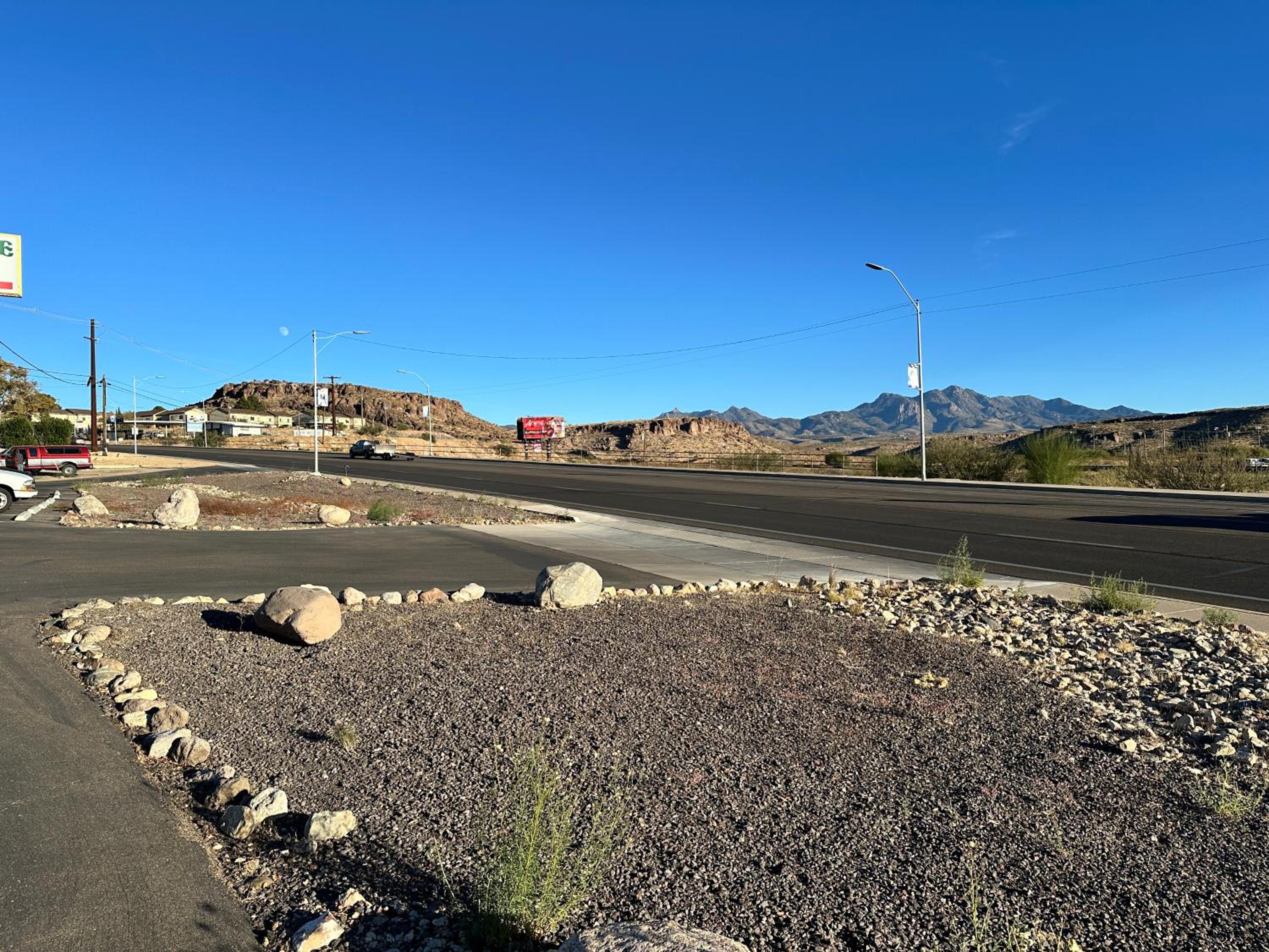 Kingman Vacations - Ramblin Rose Motel - Property Image 17