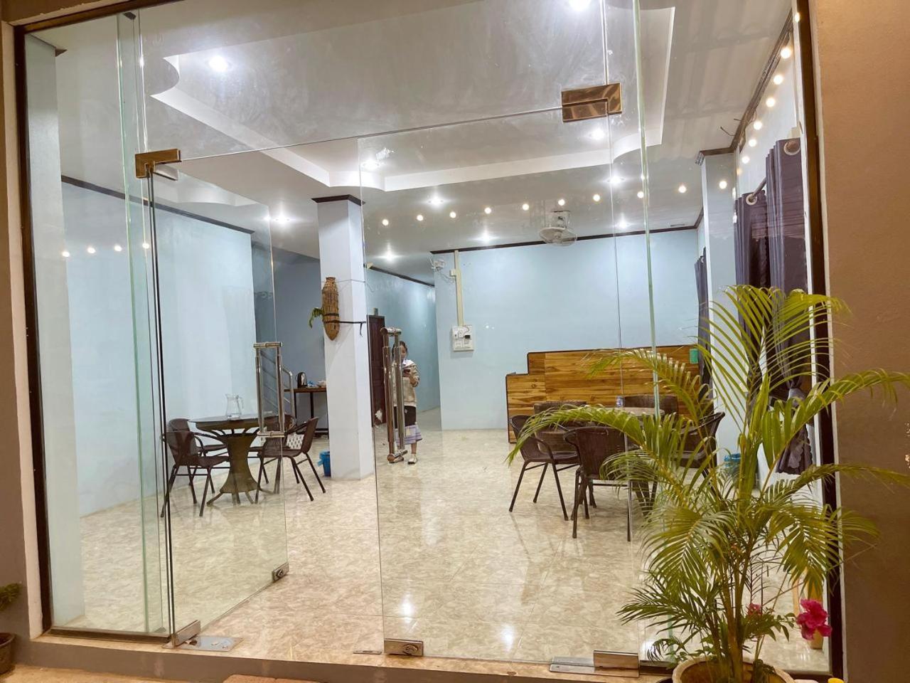 Smile Guesthouse