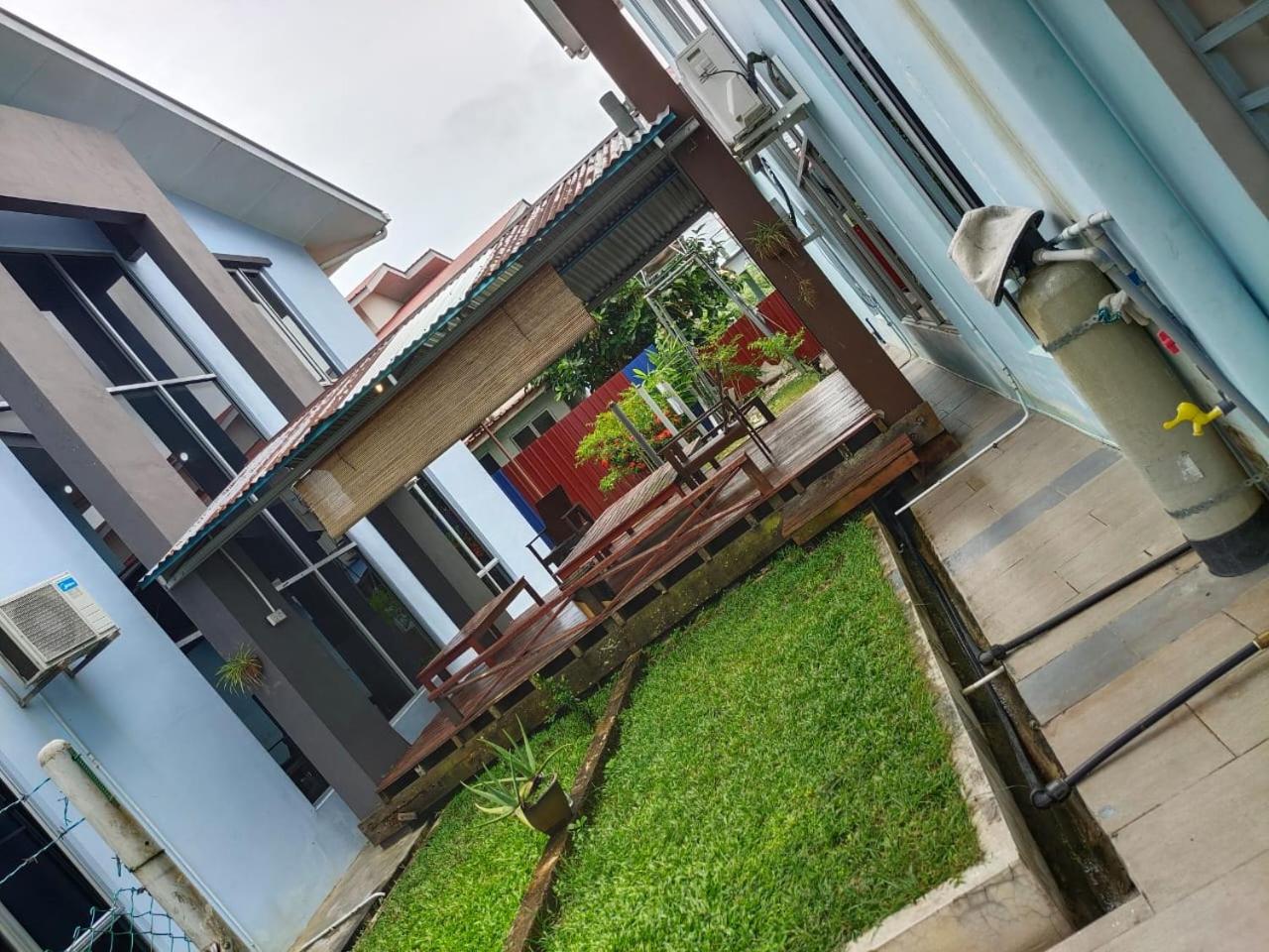 4B Taman Sutera photo 8