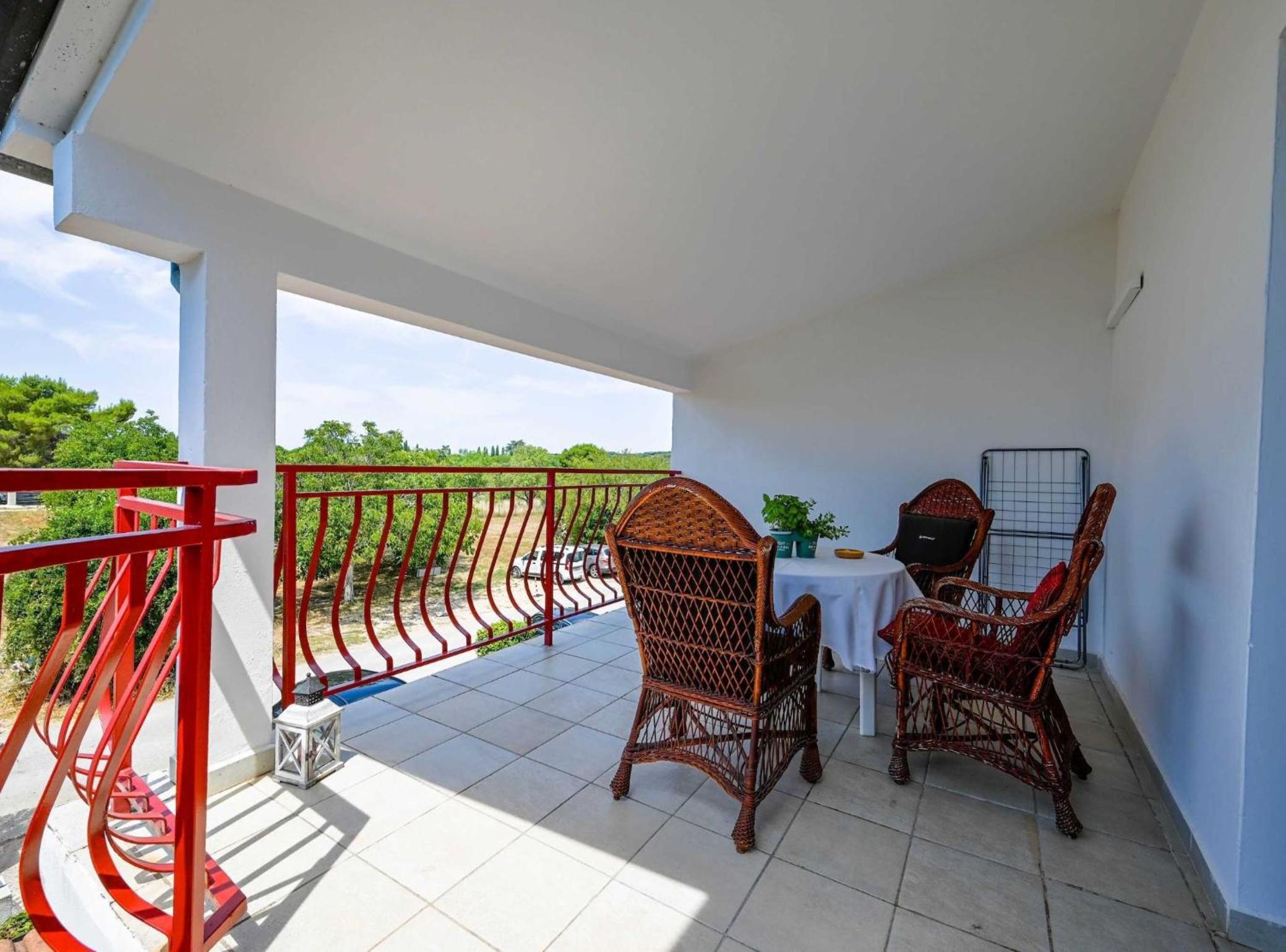 Calm and Stylish Rooms with Balcony view 5
