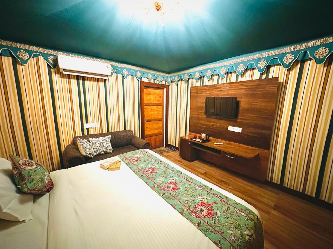The Rasleela Resort