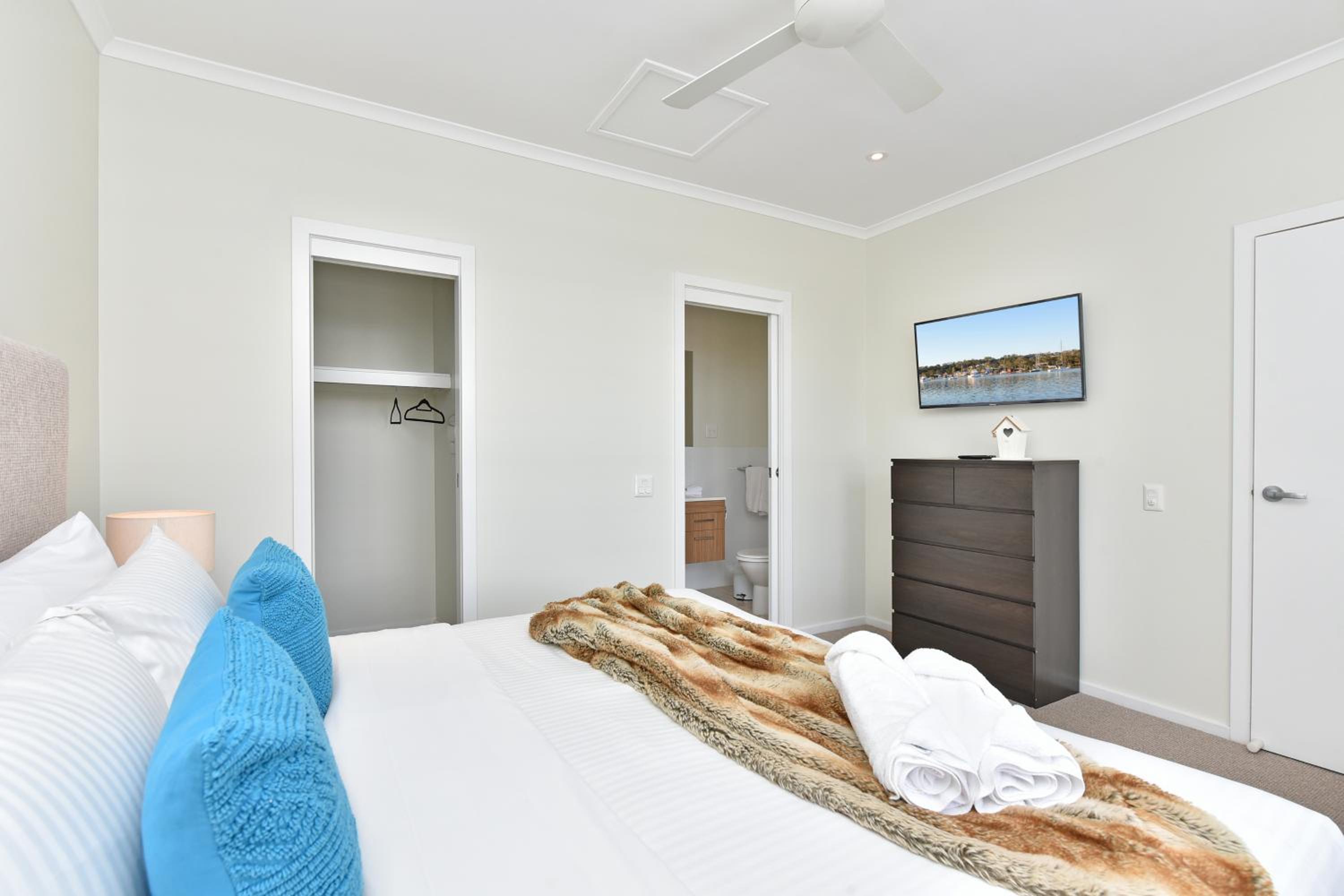Caves Beach Villa Bombora