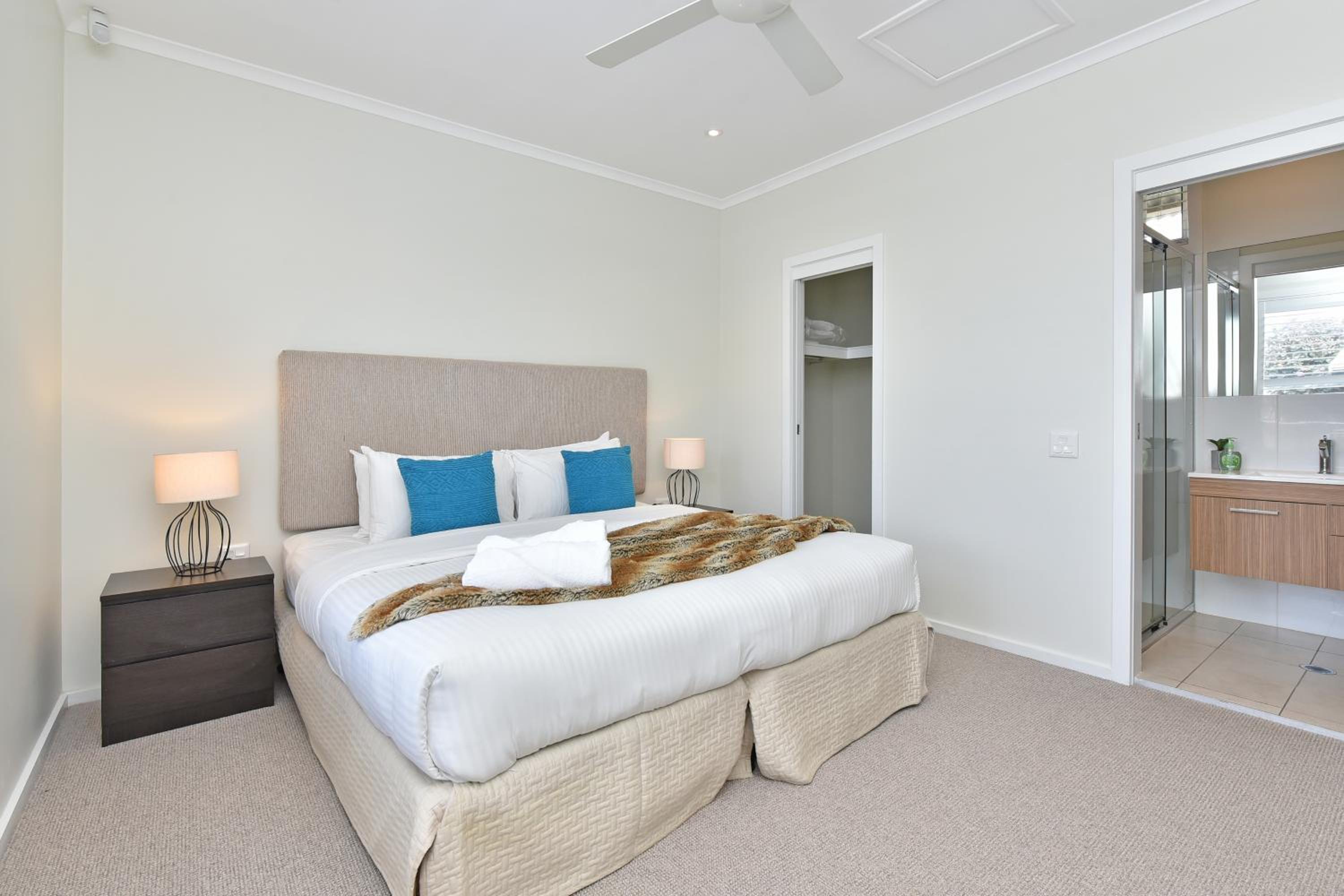 Caves Beach Villa Bombora