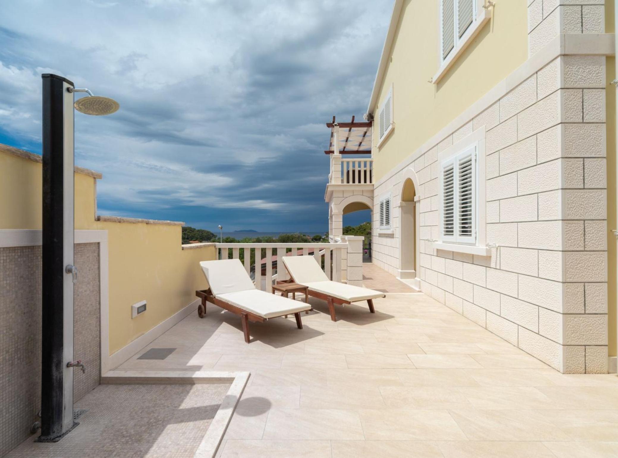 Modern Villa Near the Sea view 2