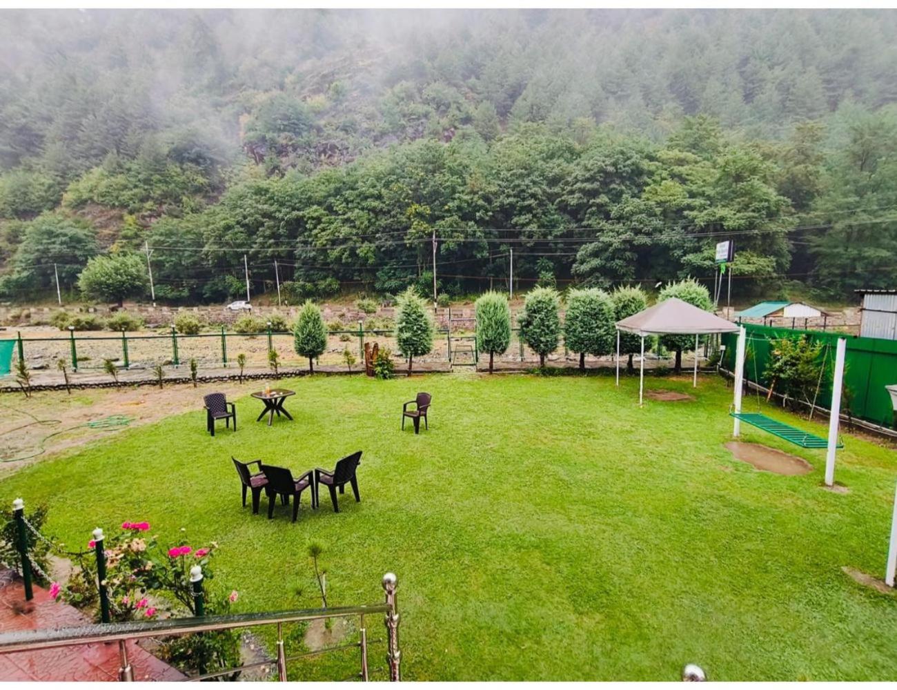 Hotel Ahmed Villa, Pahalgam view 3