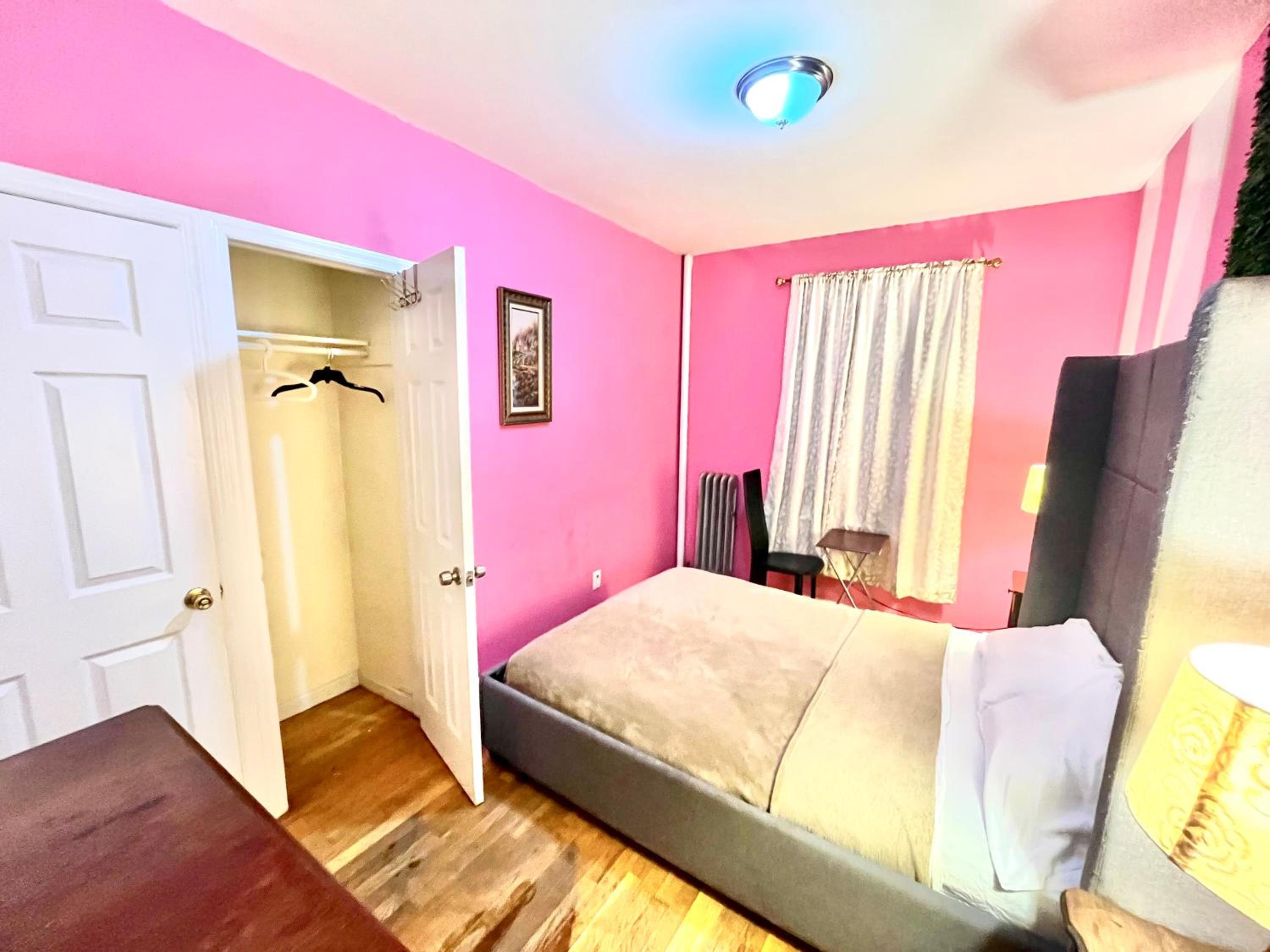Single Bed Share Room by Month Manhattan