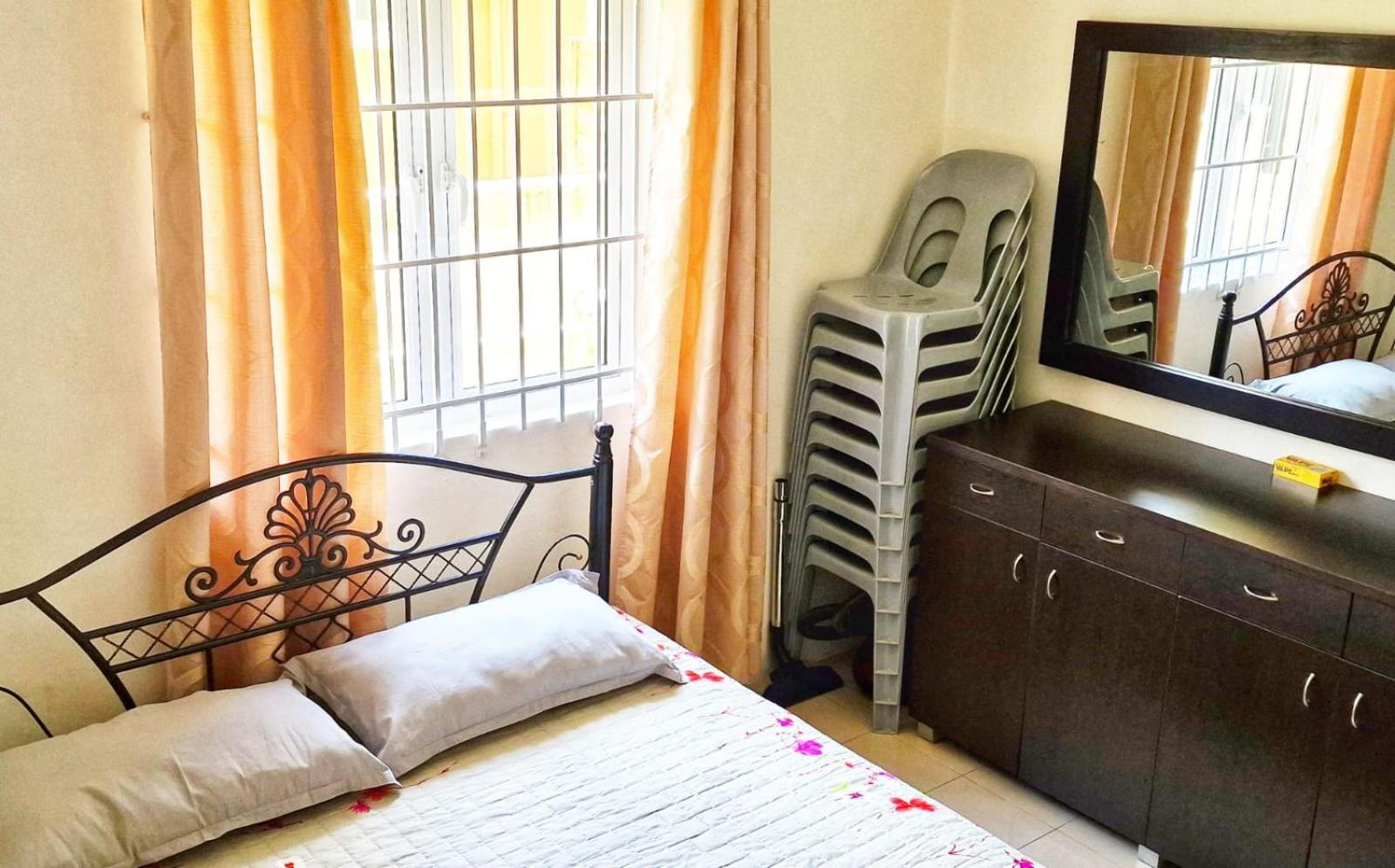 Modern air-conditioned 3 bedroom apartment on ground floor, fully equiped with swimming pool - Flic en Flac, West Coast - Tranquil Lagoons