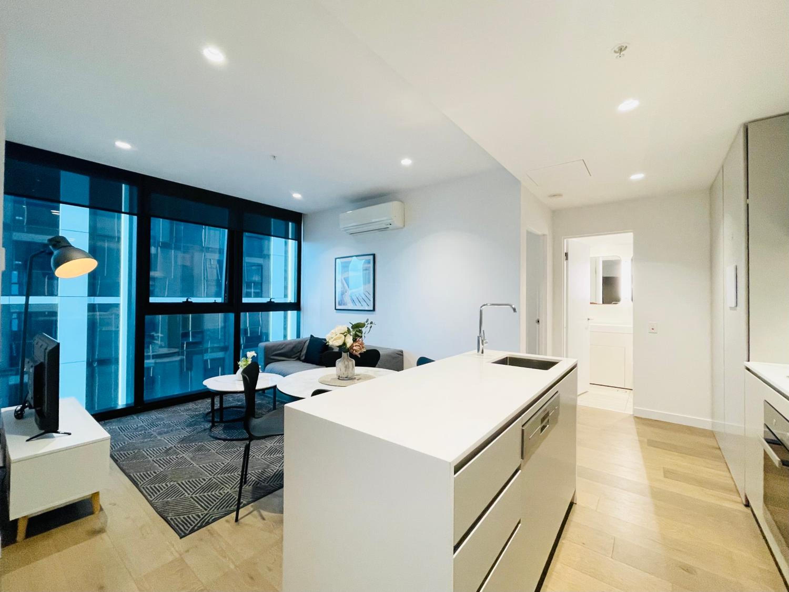 Mega Style Apartments Victoria One