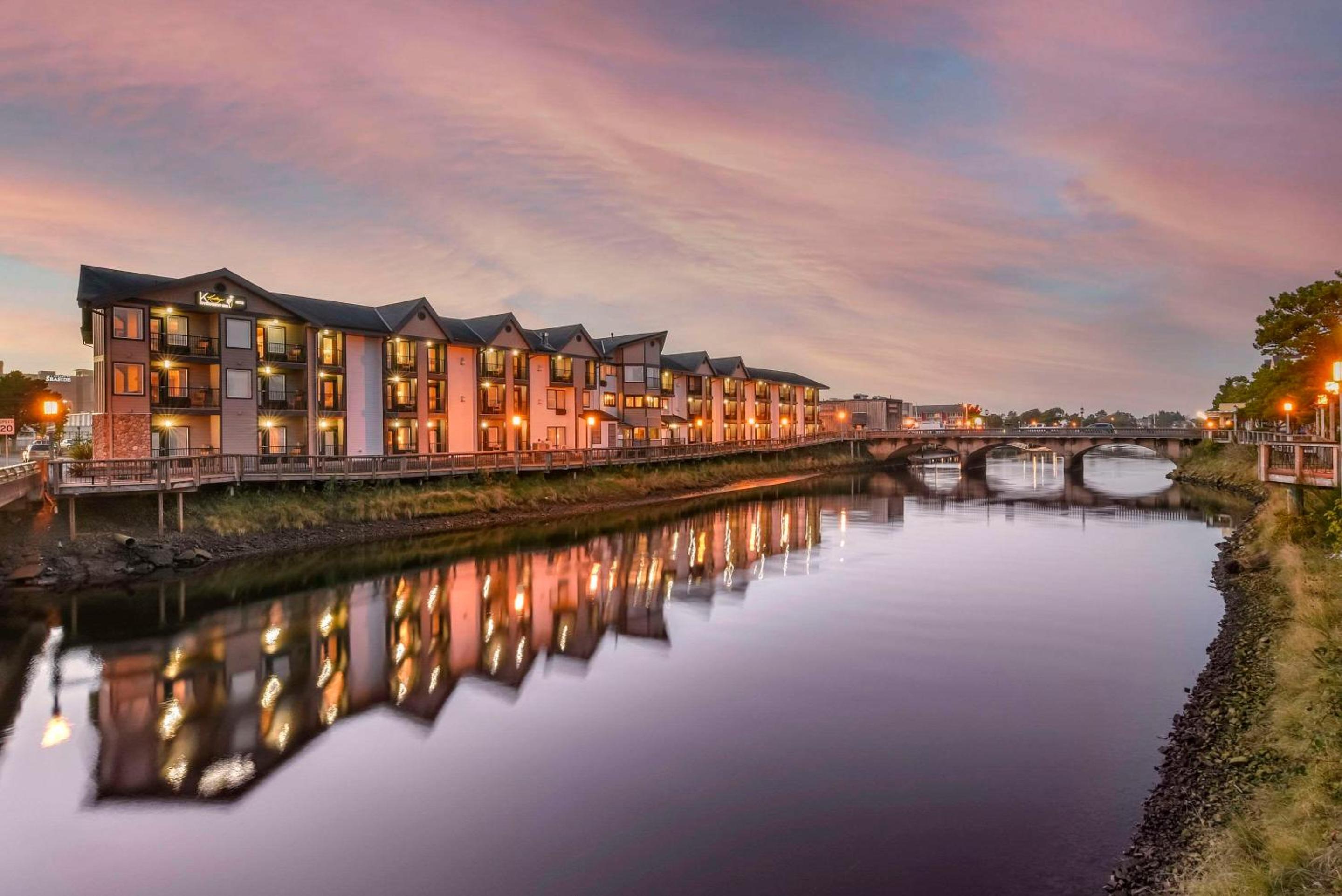 Hotel Kathryn Riverfront Inn, an Ascend Collection Hotel